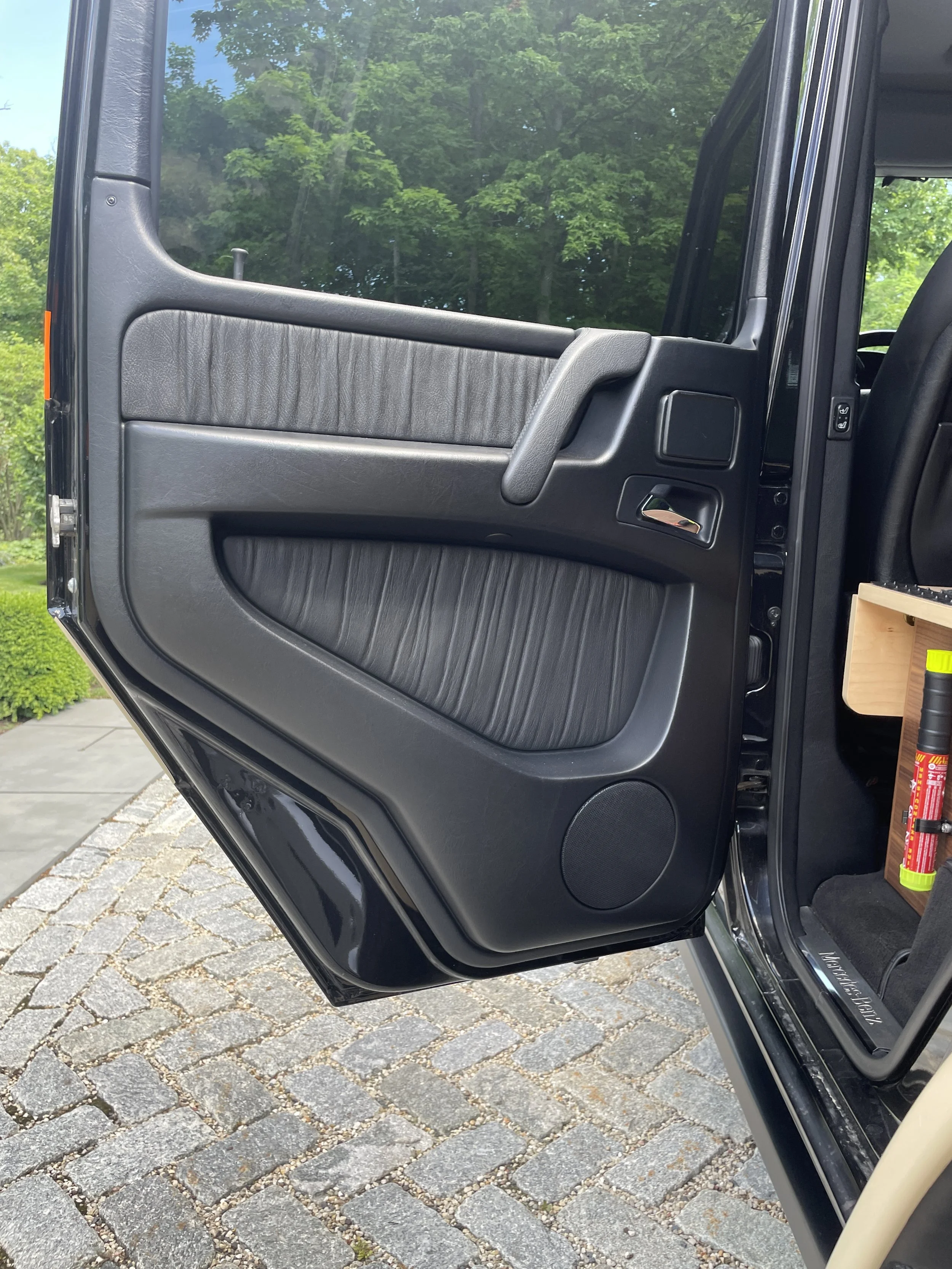 507 DS Rear Door.JPG
