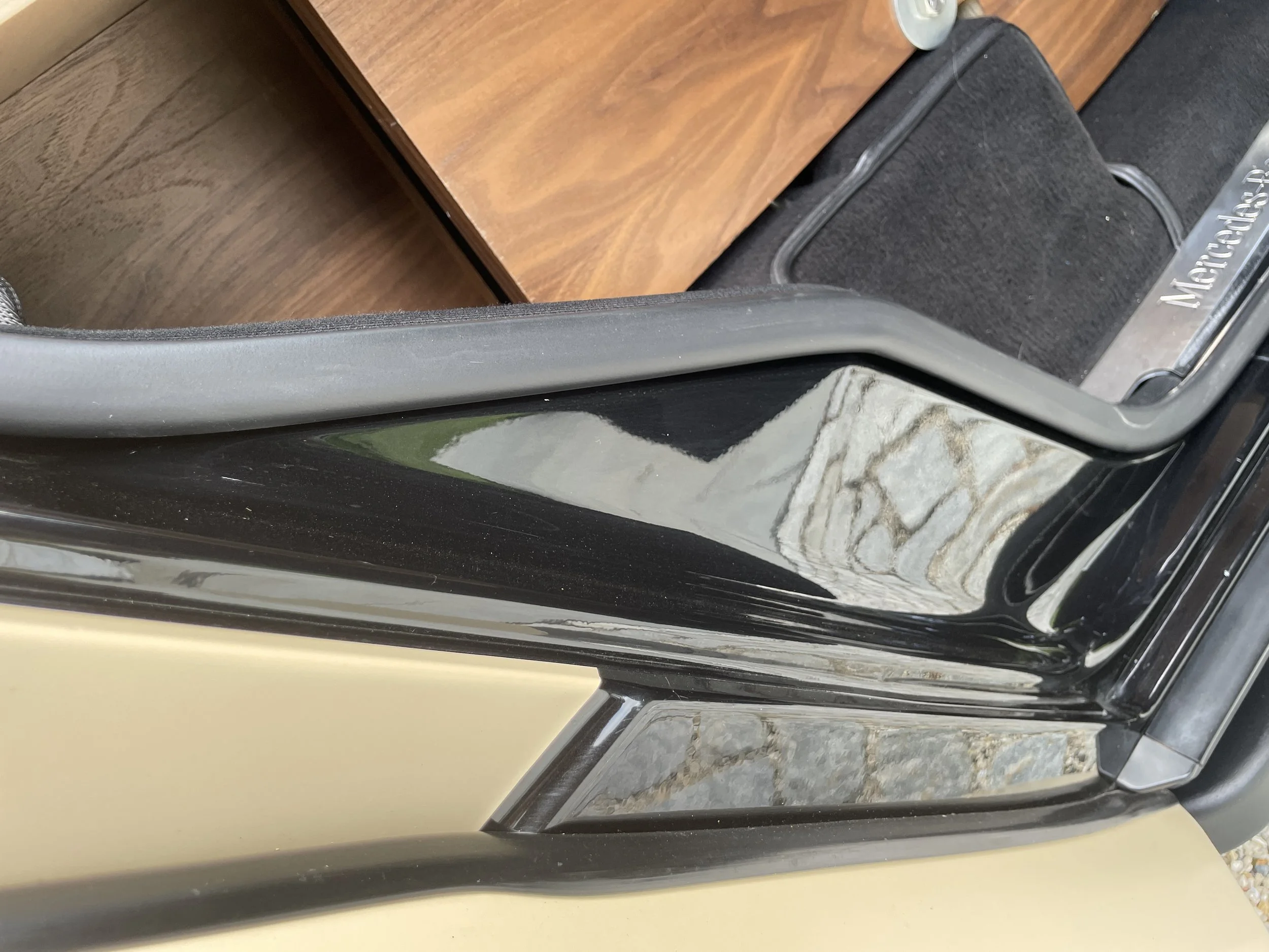 210 PS Rear Door Rubber.JPG
