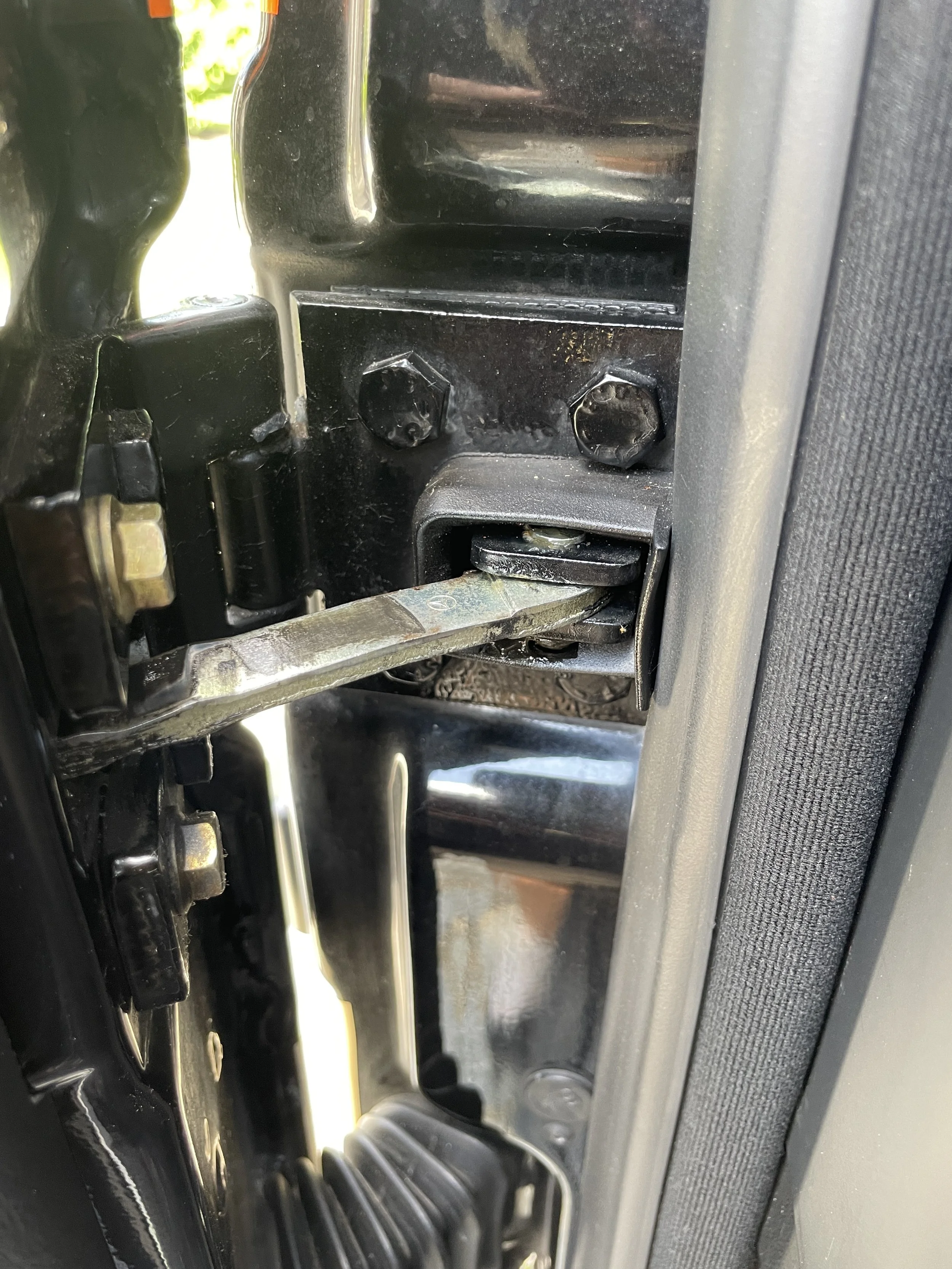 503 DS Door Hinge.JPG