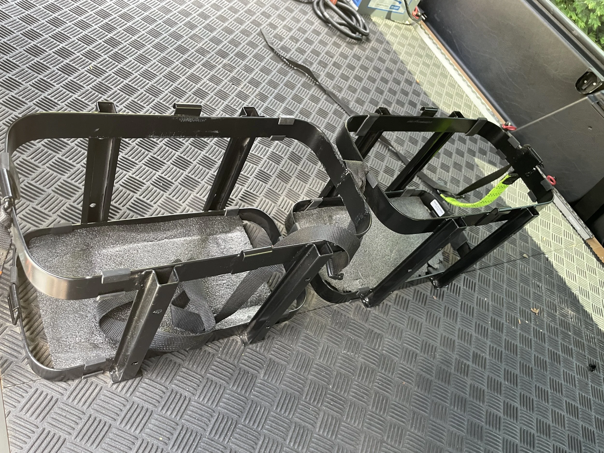 173 Water Bracket.JPG