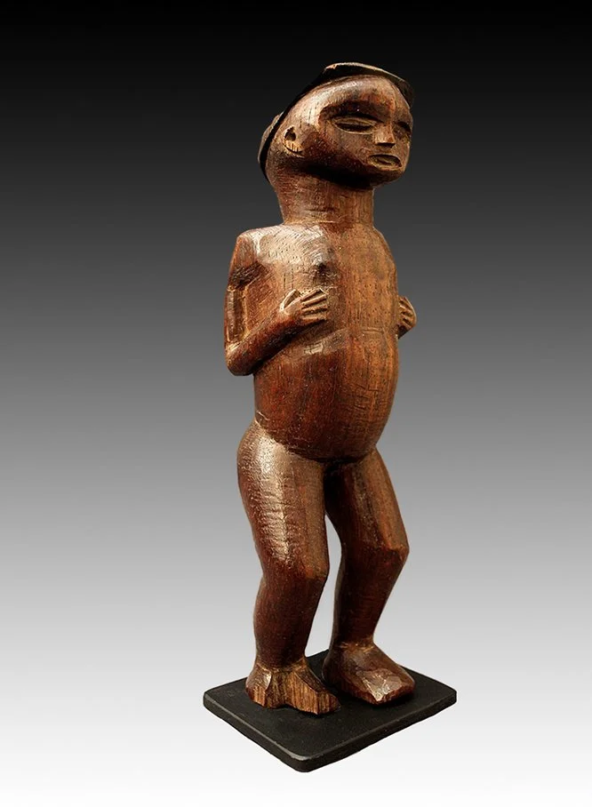 Chokwe figure, well carved African statues.  www.gallerytribalart.com