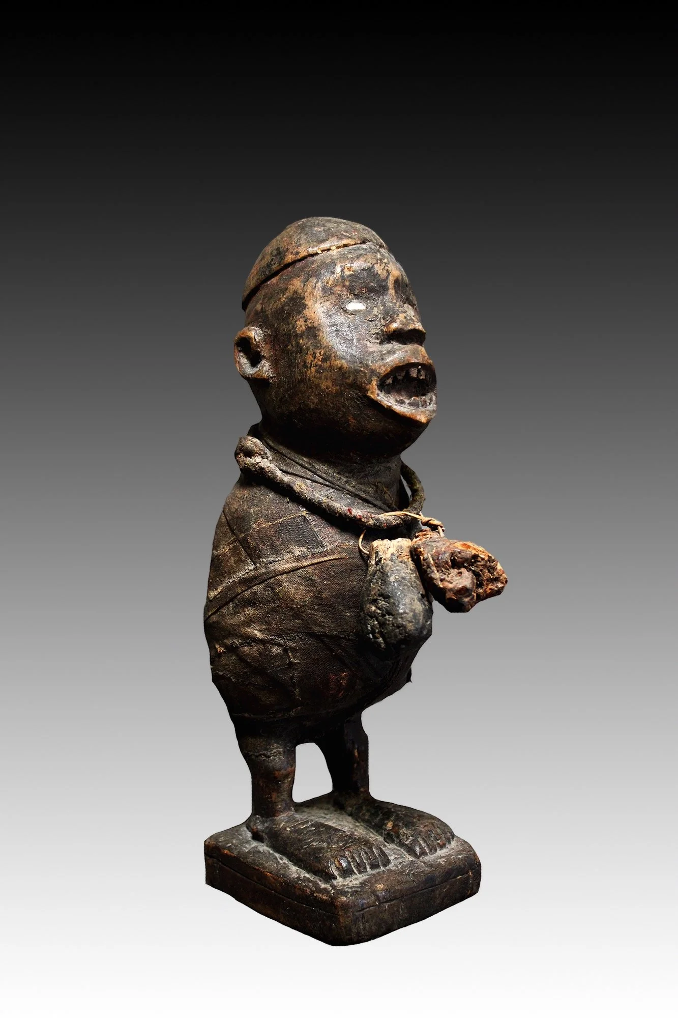 Kongo Nkisi fetish figure, D. R. Congo.  www.gallerytribalart.com