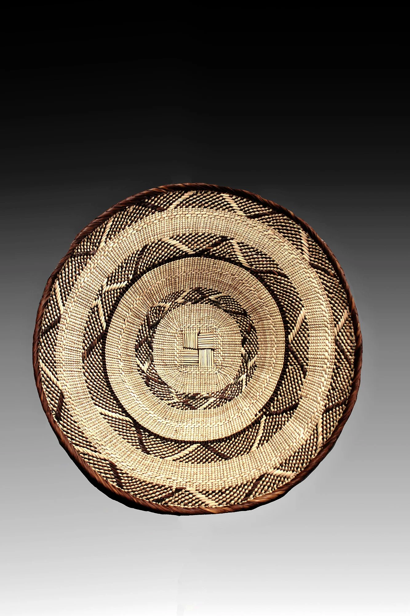 Tonga basket from Zimbabwe are made from grass, reeds, itala palms and tree bark dye.   www.gallerytribalart.com