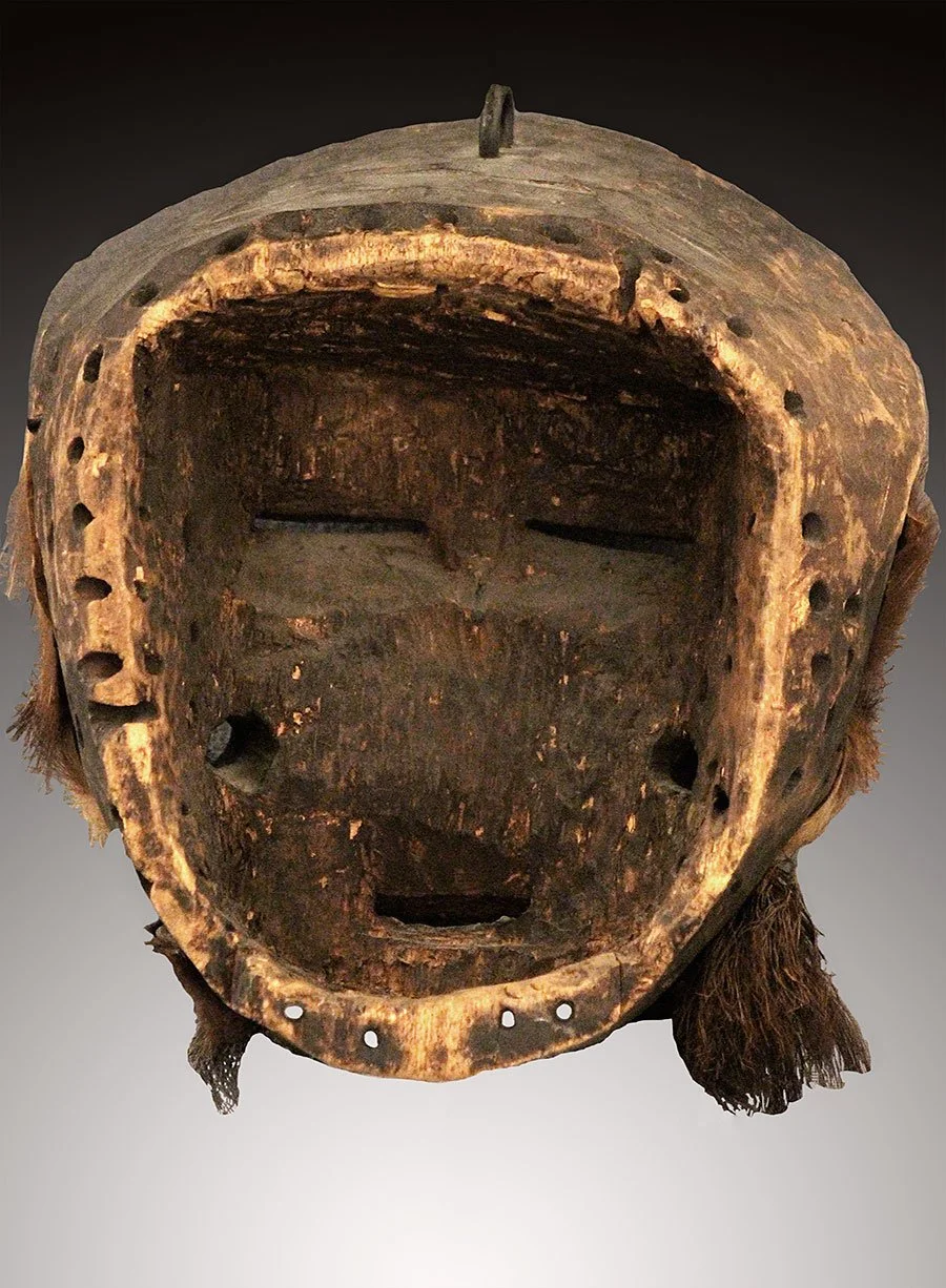 We Mask, Classic object d'art, www.gallerytribalart.com