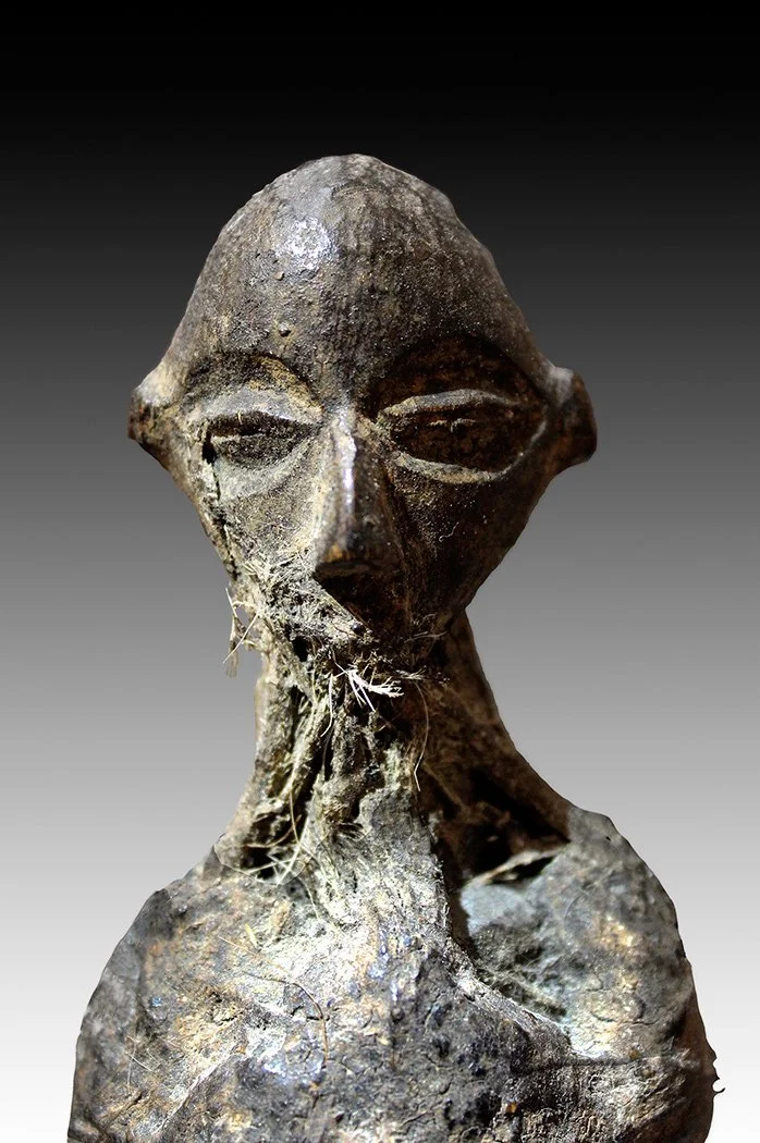 Yaka figure, detail view, Democratic Republic of Congo.  www.gallerytribalart.com