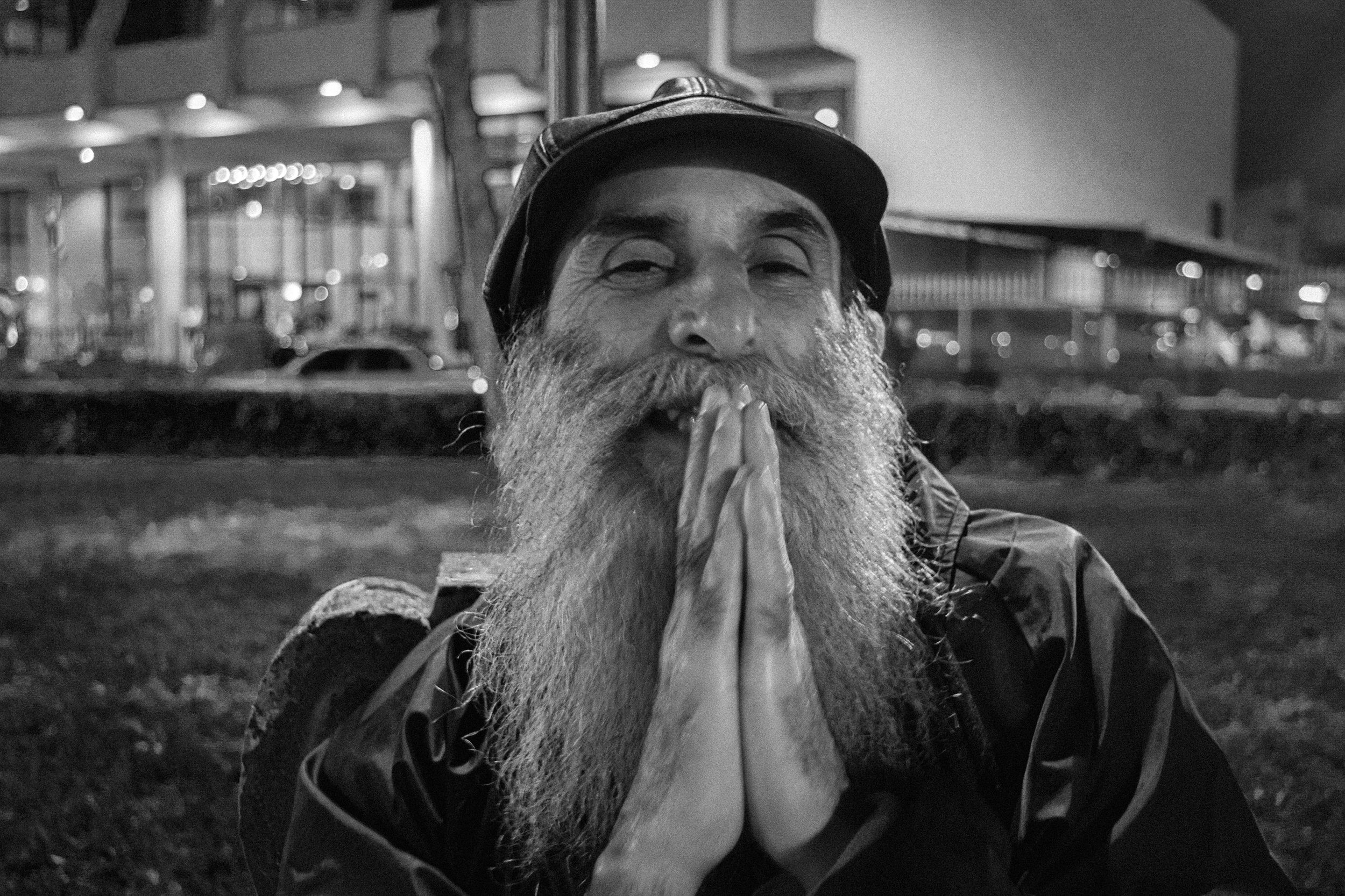 Portait of don Jose Carrillos in the Morazan Parc by night.