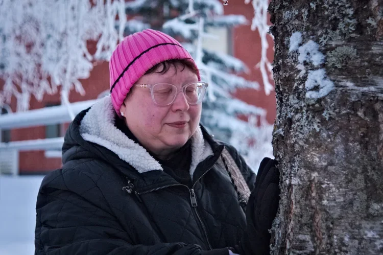 Lappeenrantalainen Tuula Muukka luotsaa nyt Pakanaverkkoa – Yhdistys ei polta kirkkoja, vaan puolustaa uskonnonvapautta