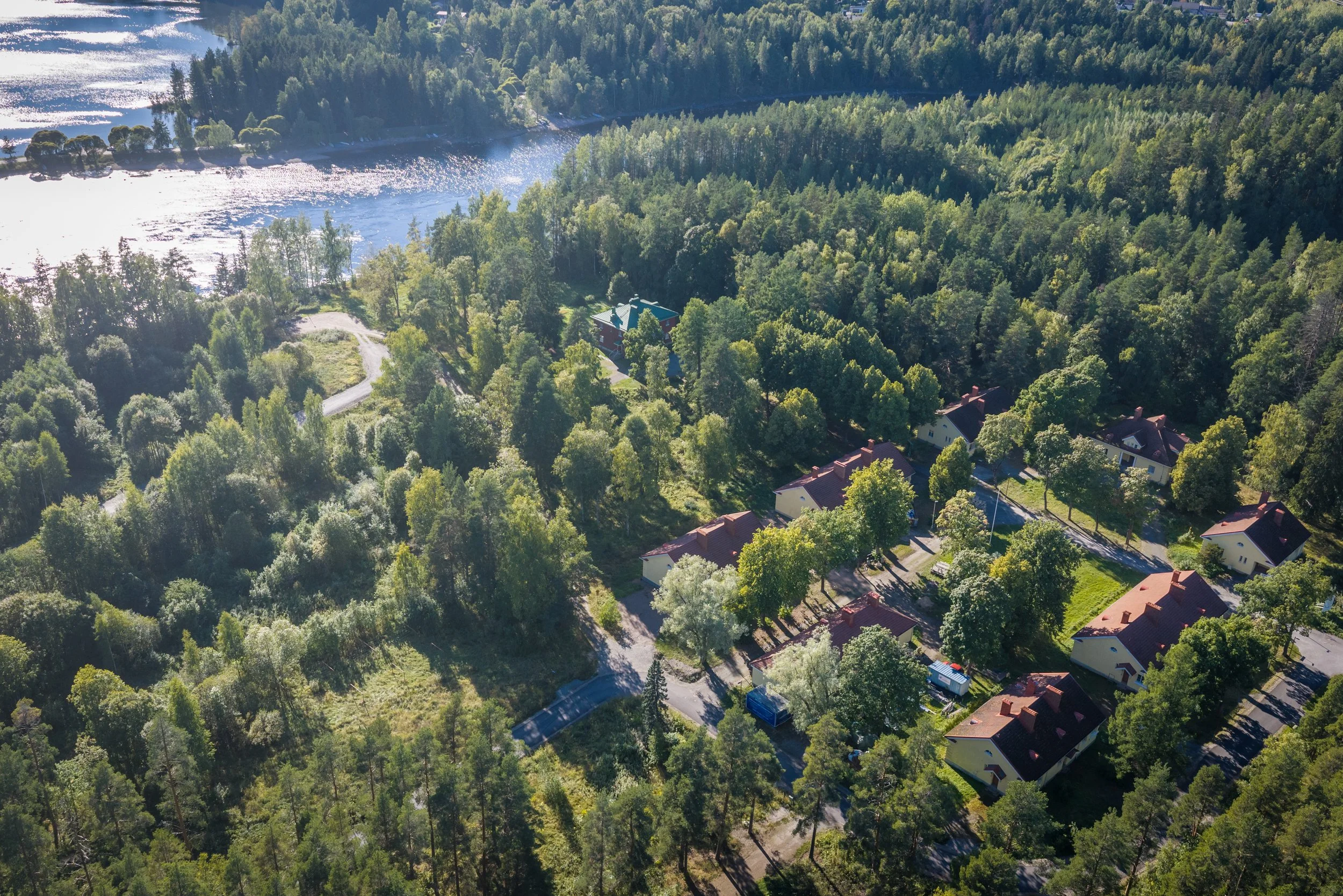 Ivonrannassa tapahtuu – Sata vuotta elävää historiaa ja Villa Malmin brunssi