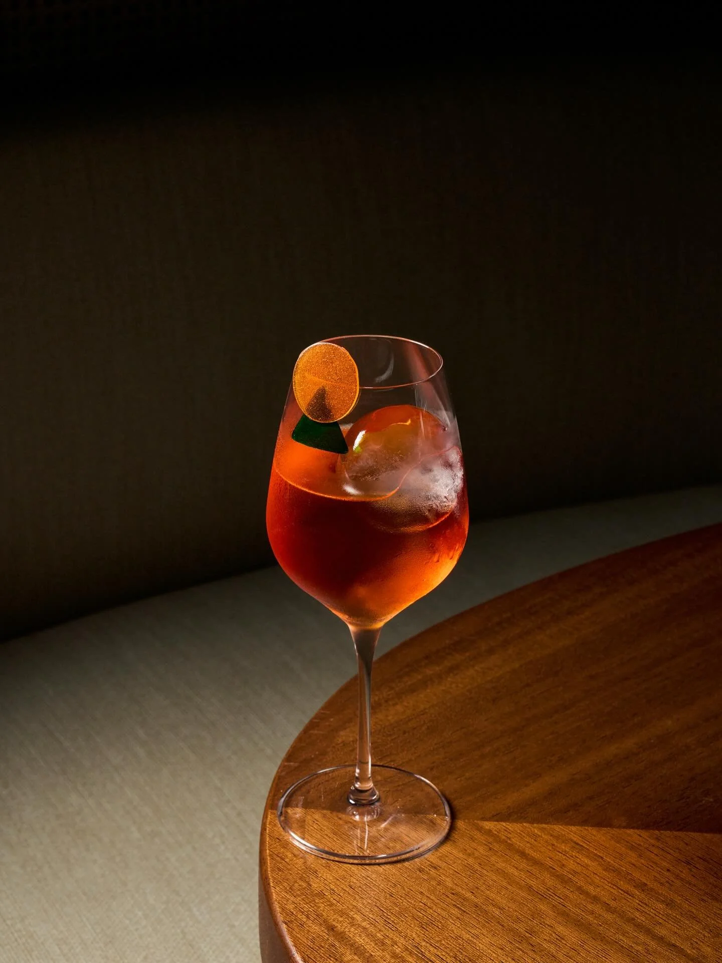 Toast to Dry January with our Radiant Bloom Mocktail. This elevated zero-proof spritz blends French Bloom Le Blanc with nuanced notes of mandarin peel and saffron, finished with sparkling club soda. Available at RDG venues through January. | #RDG