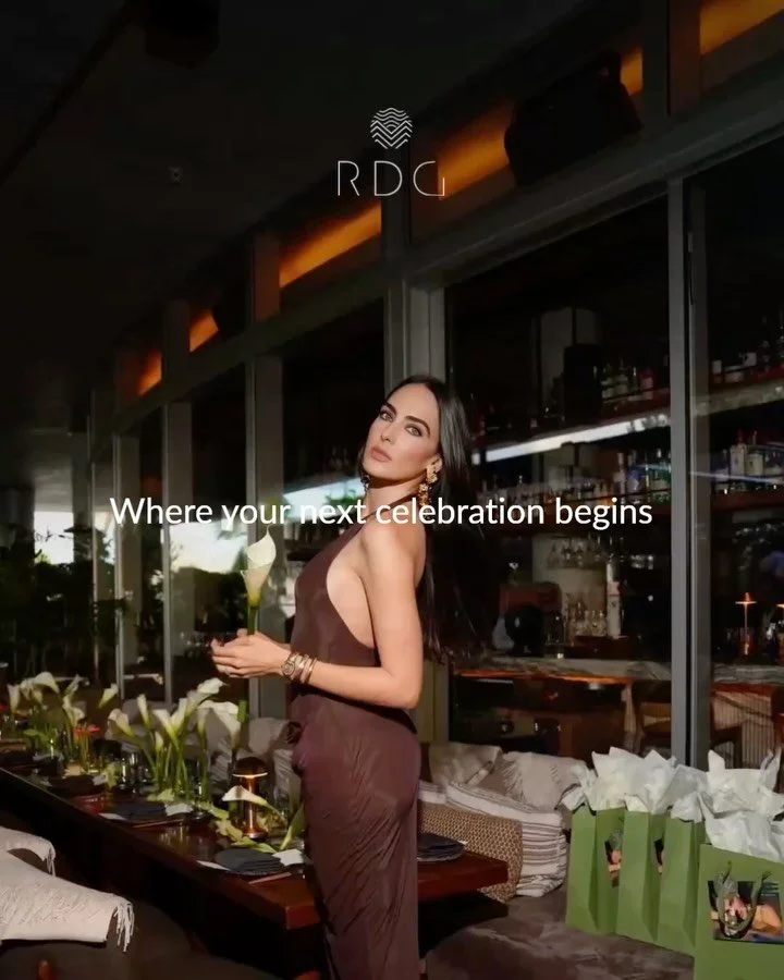 Transport our private dining rooms to host an unforgetable private event. Each one of our venues offer a distinctive setting for a private dining experience, from intimate dinners and corporate gatherings to milestone celebrations and full venue buyo