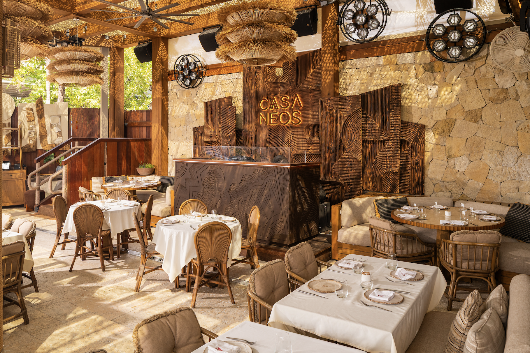 CASA NEOS Beach Club