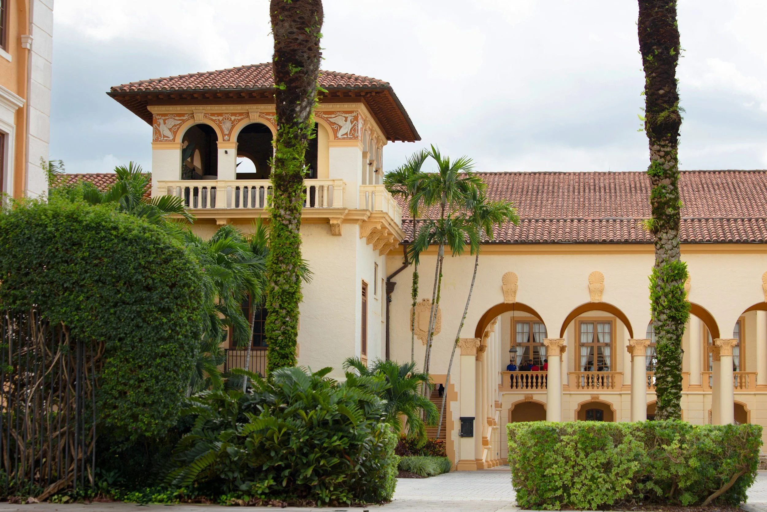 Airbnb cleaning services for Gulf coast of Florida, for Panama city beach, Destin, port st Joe, 30a, rosemary, Miramar, vrbo, short term rental, vacation home