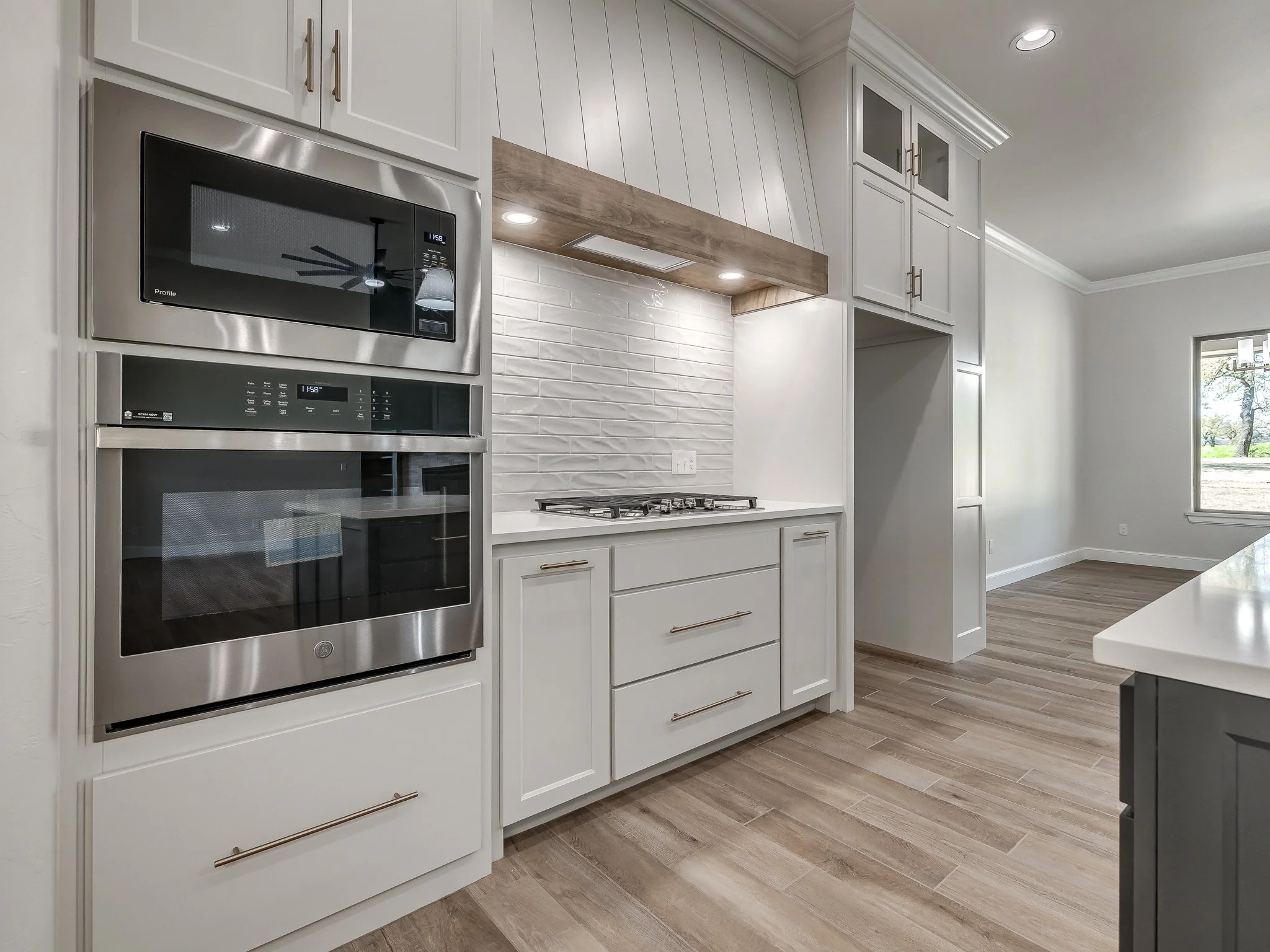 1157 Trunci Way-26.jpg