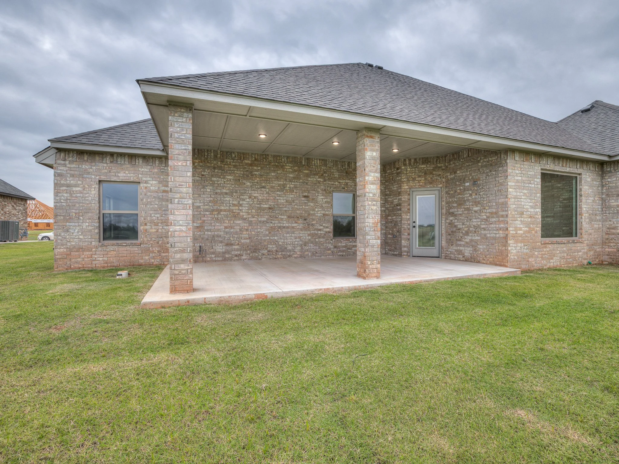 2114 W Cole Dr-61.jpg