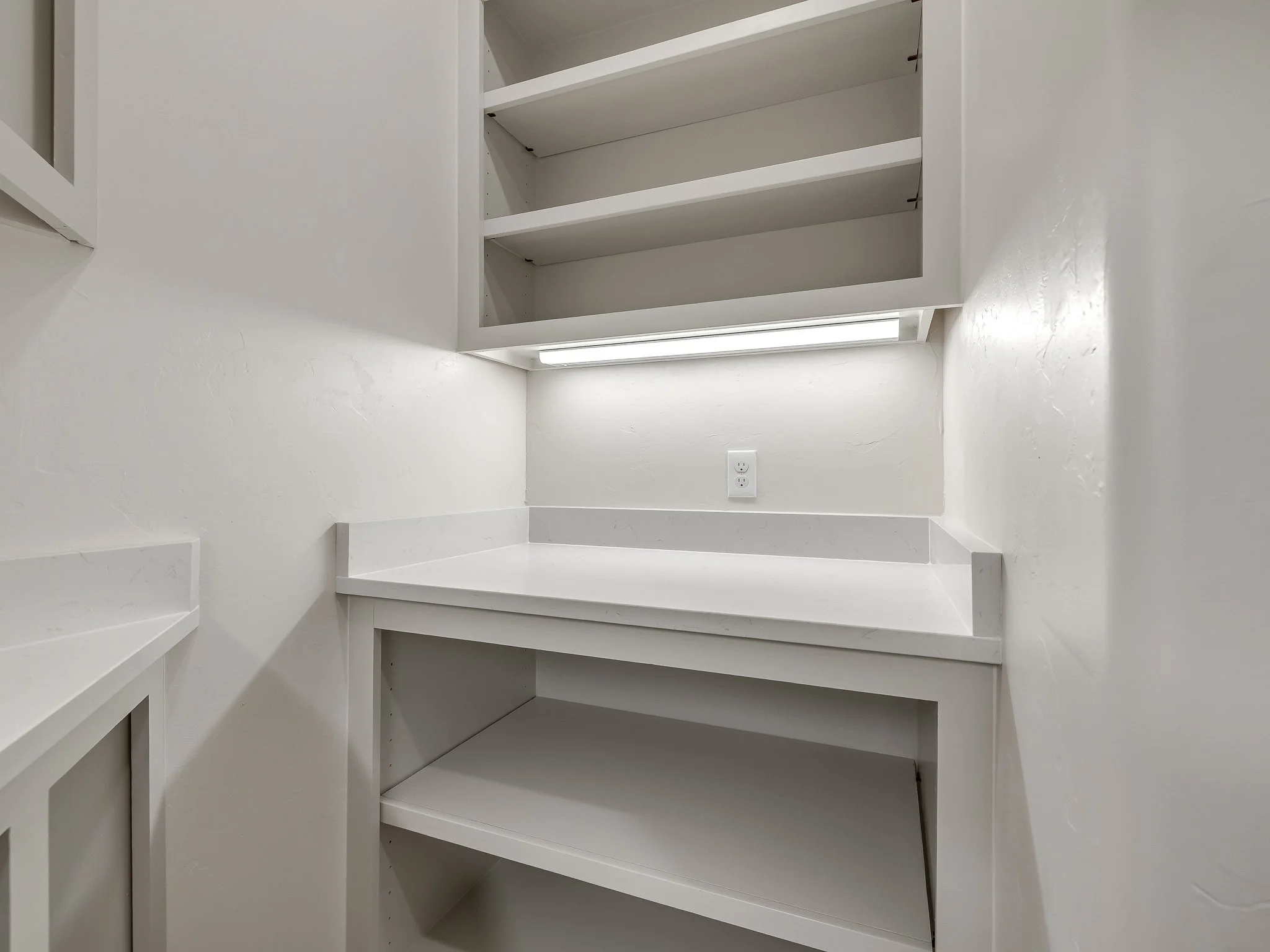 1157 Trunci Way-36.jpg