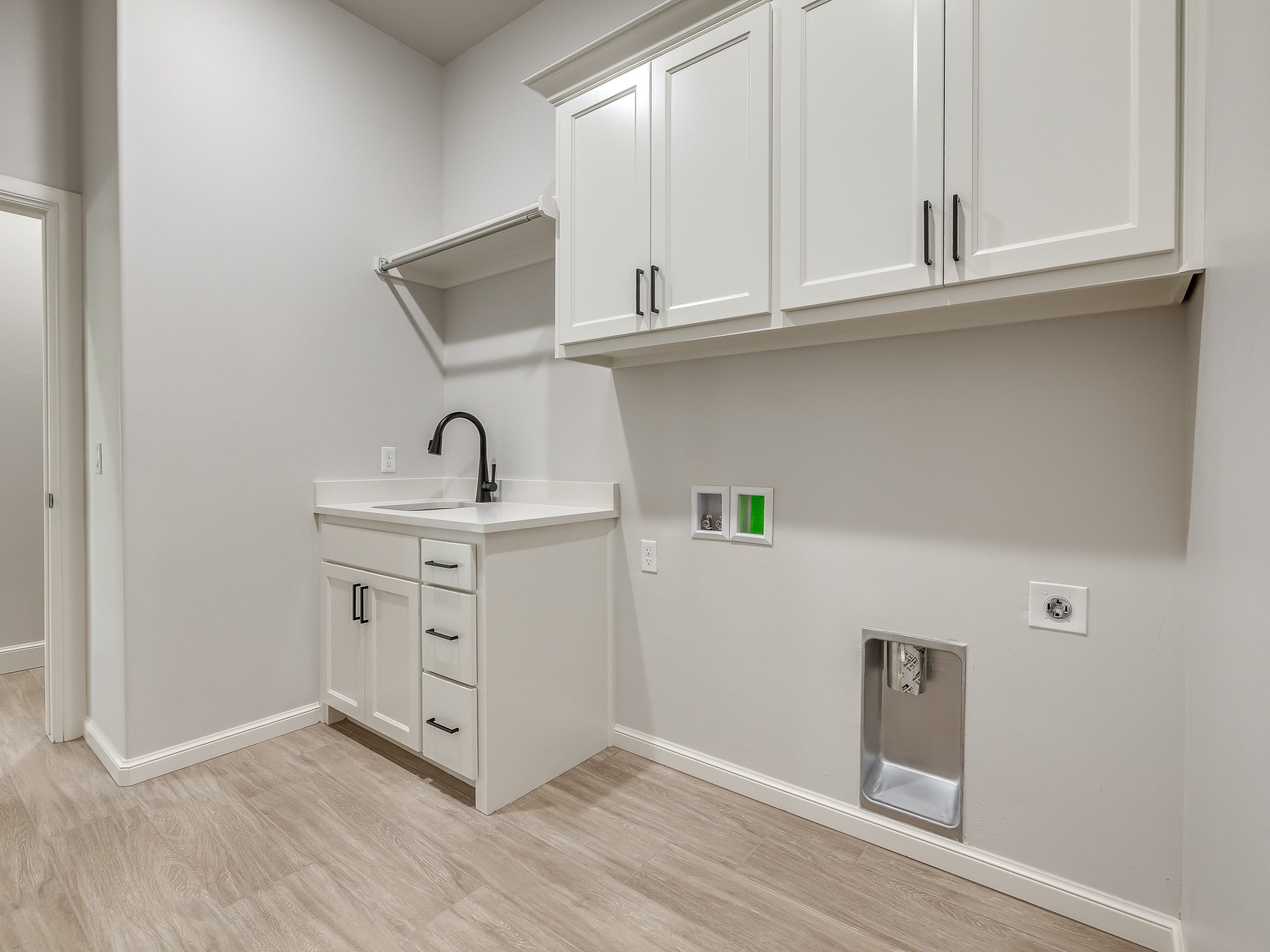2237 W Cole Dr-56.jpg