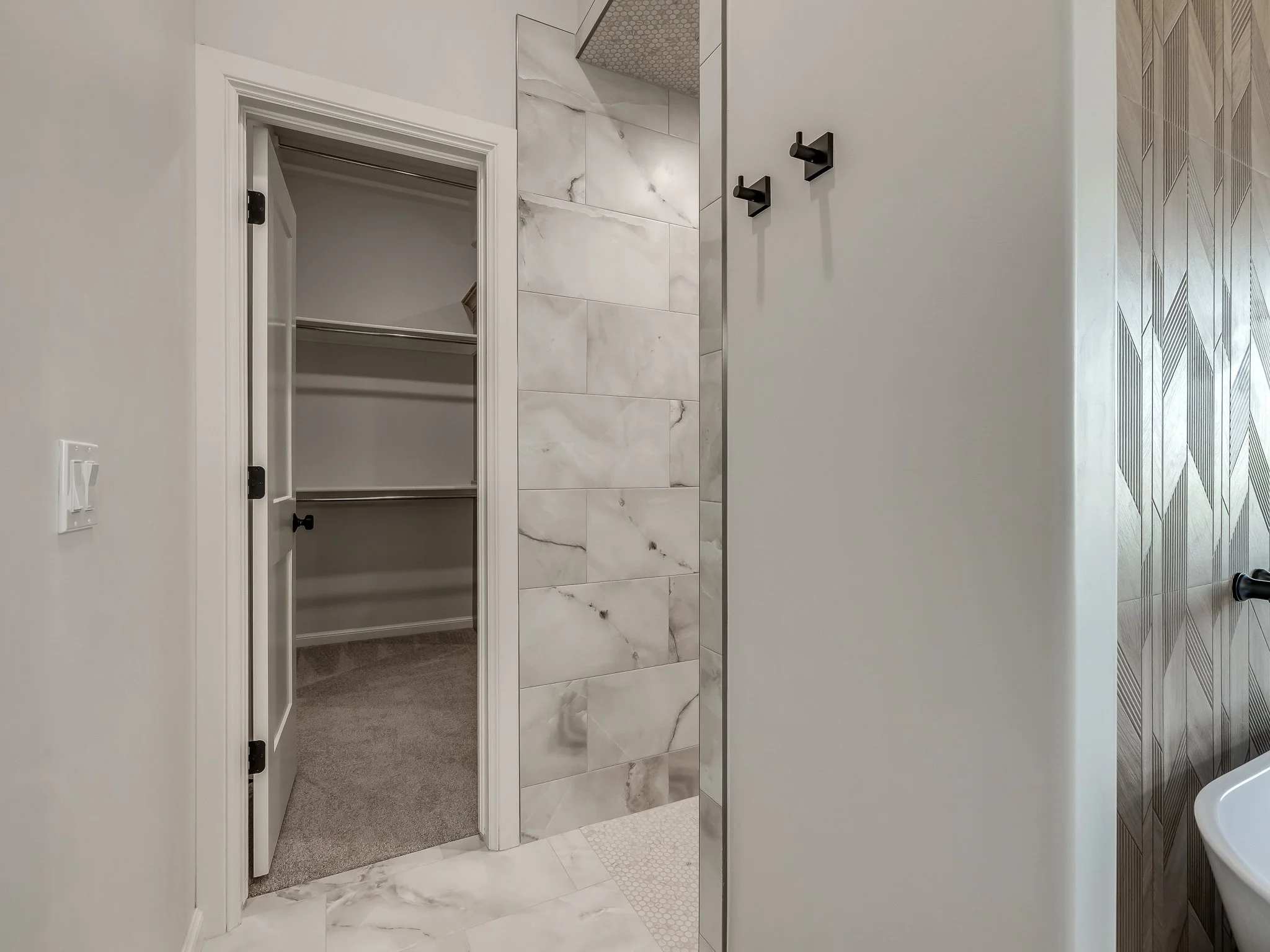 2237 W Cole Dr-49.jpg