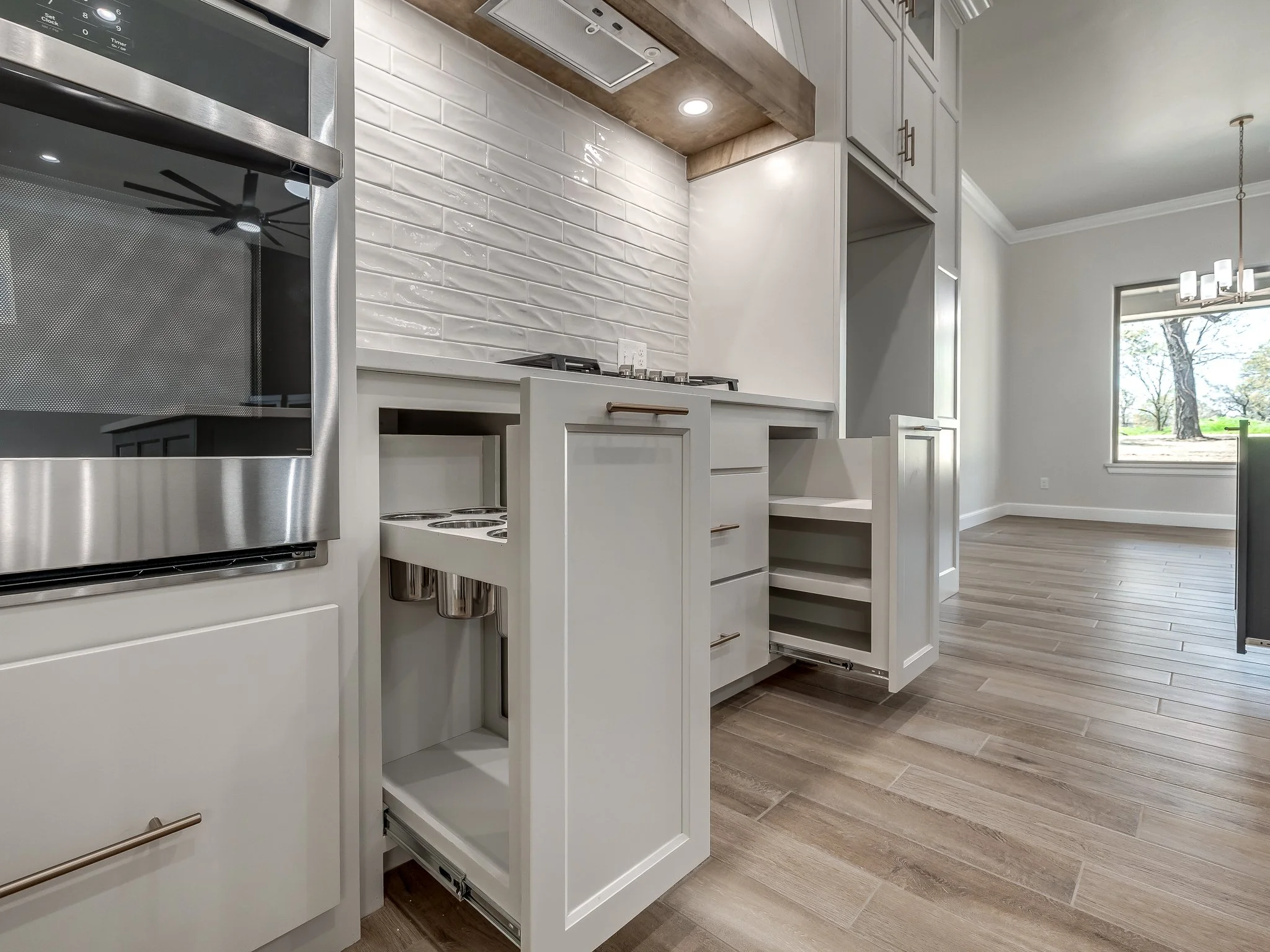 1157 Trunci Way-32.jpg
