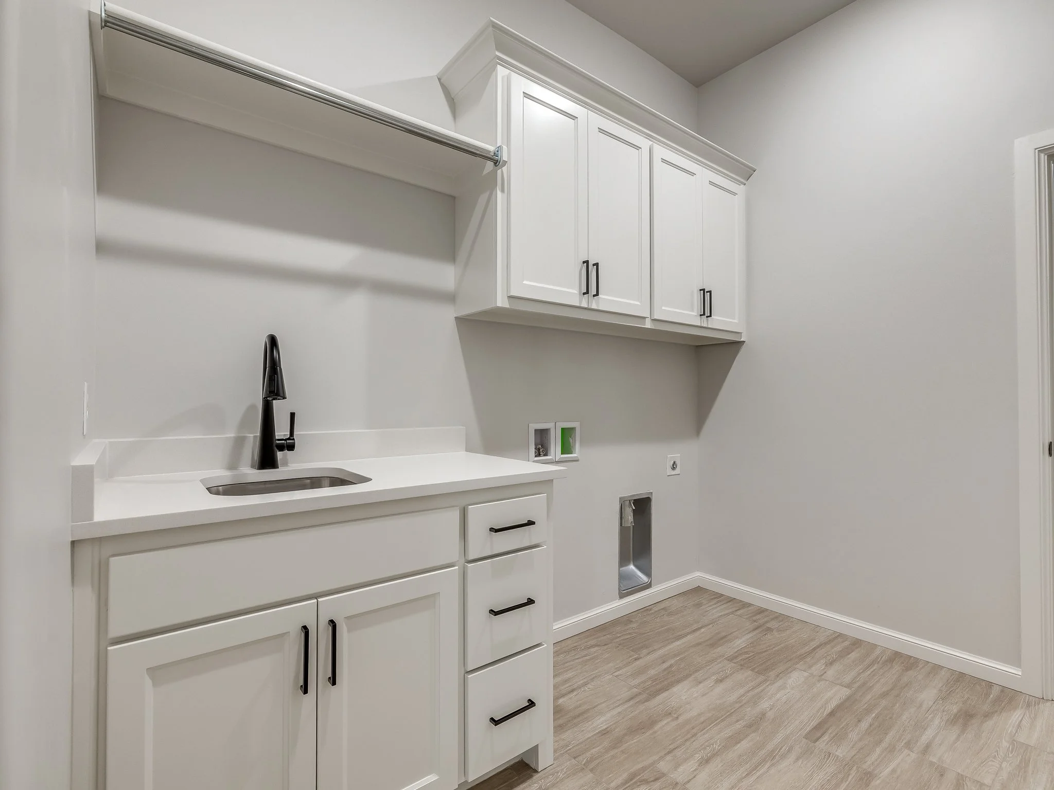 2237 W Cole Dr-57.jpg