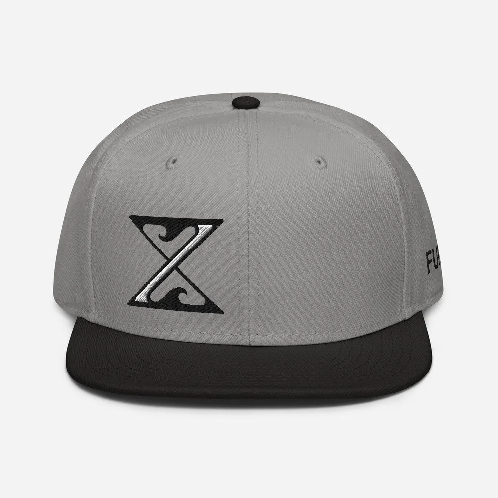snapback-black-gray-gray-front-6255d807c959f.jpg
