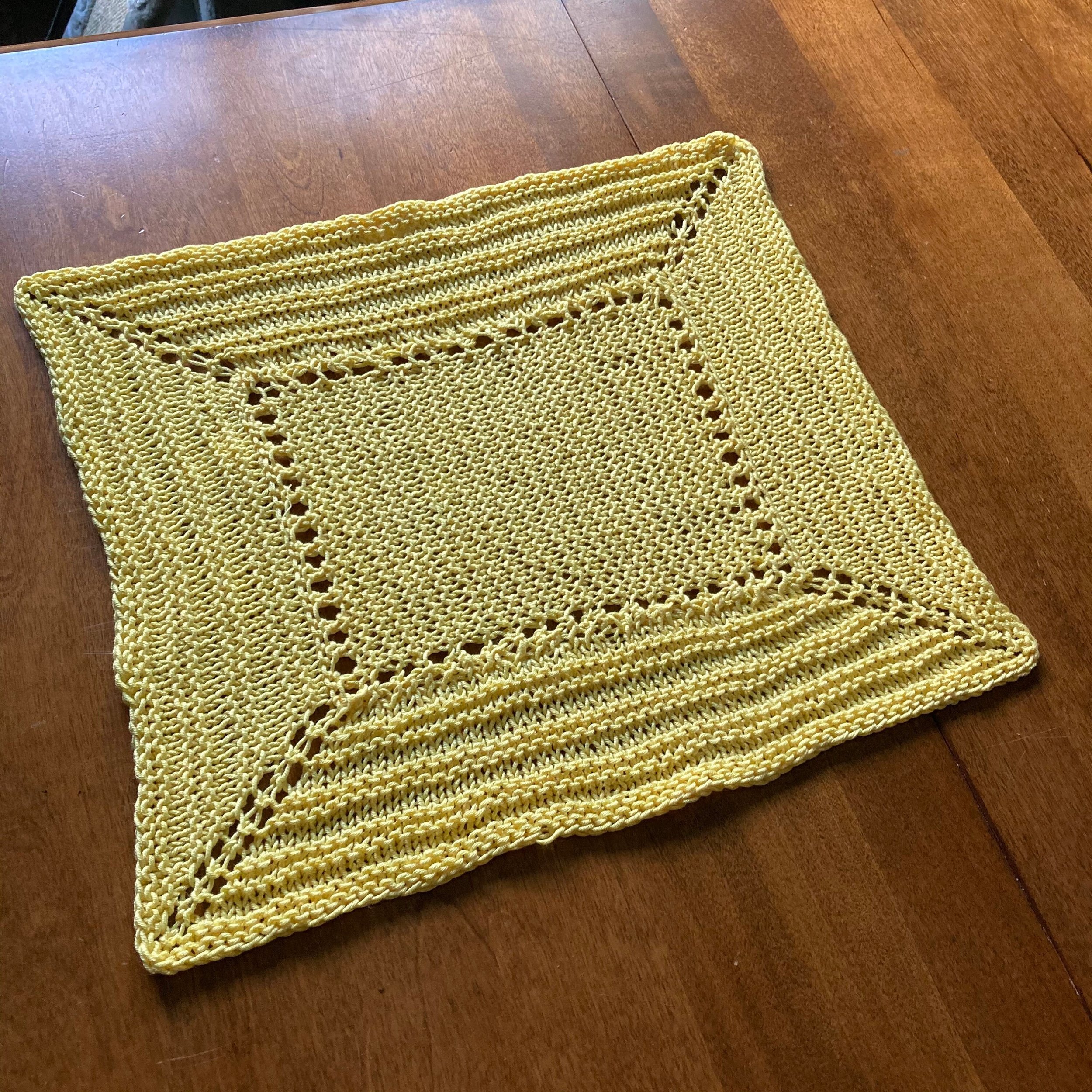 https://i.etsystatic.com/6627965/r/il/68a42e/2594643486/il_fullxfull.2594643486_8j1r.jpg