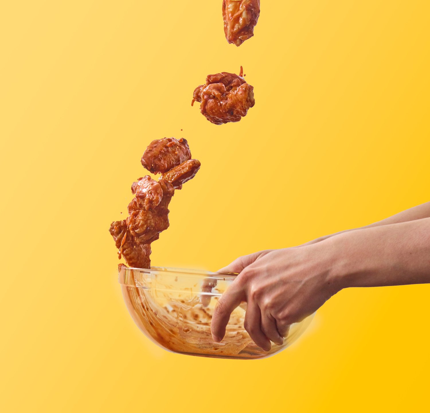 Buffalo toss beauty hero shot