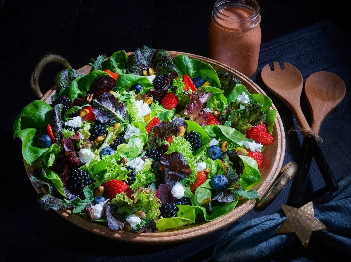 Tossed salad with fresh berries