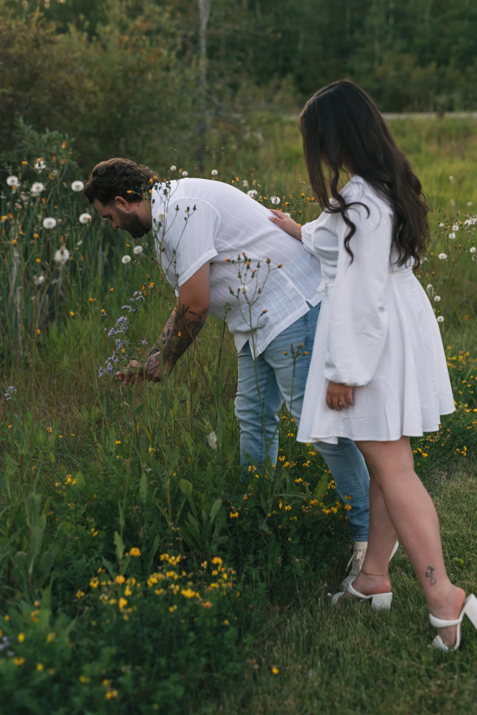 Edmonton-Leduc-Devon Engagement Photographer-Water Photos9.jpg