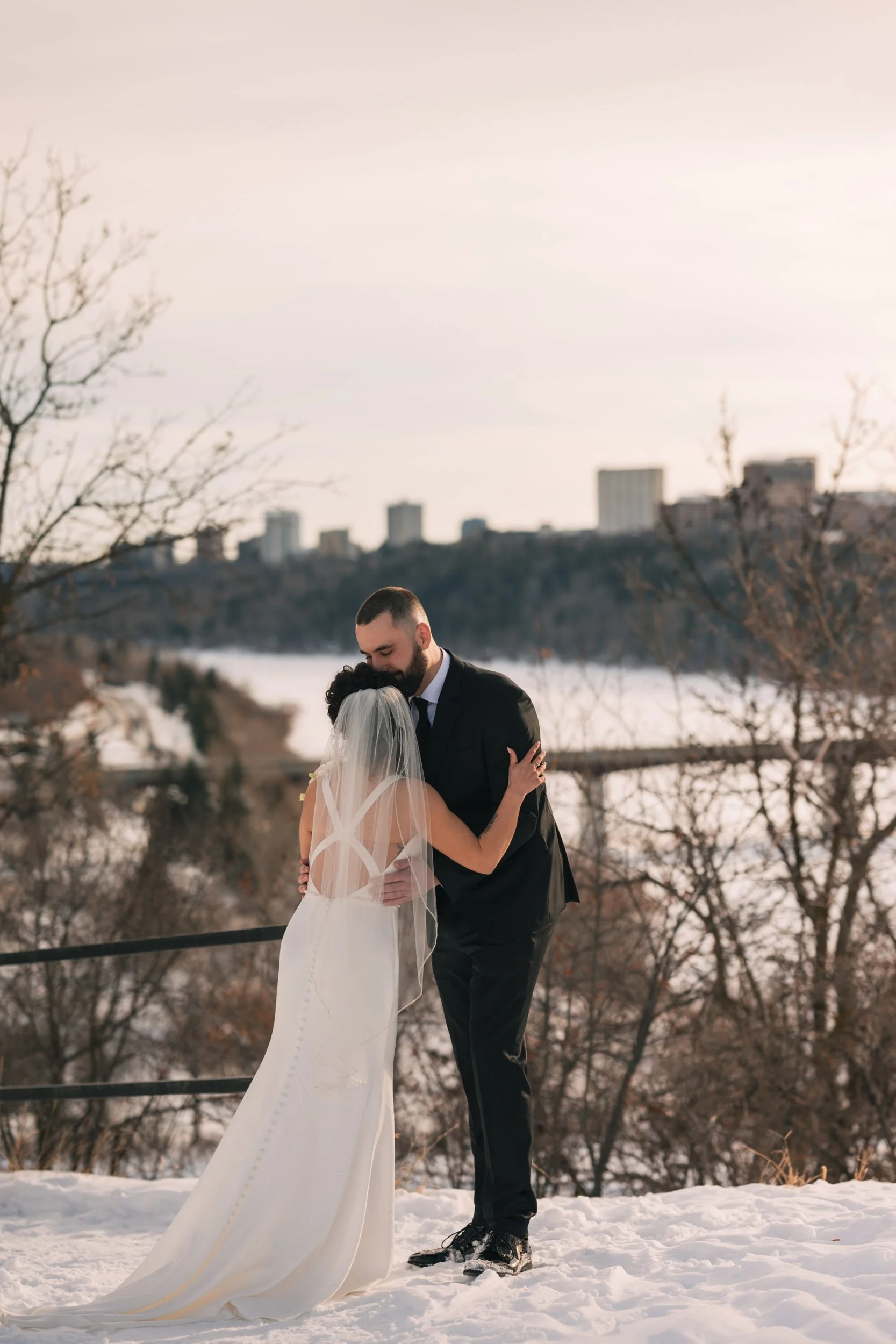 Elopement-Governmenthouse-Edmonton-Downtown 9.jpg