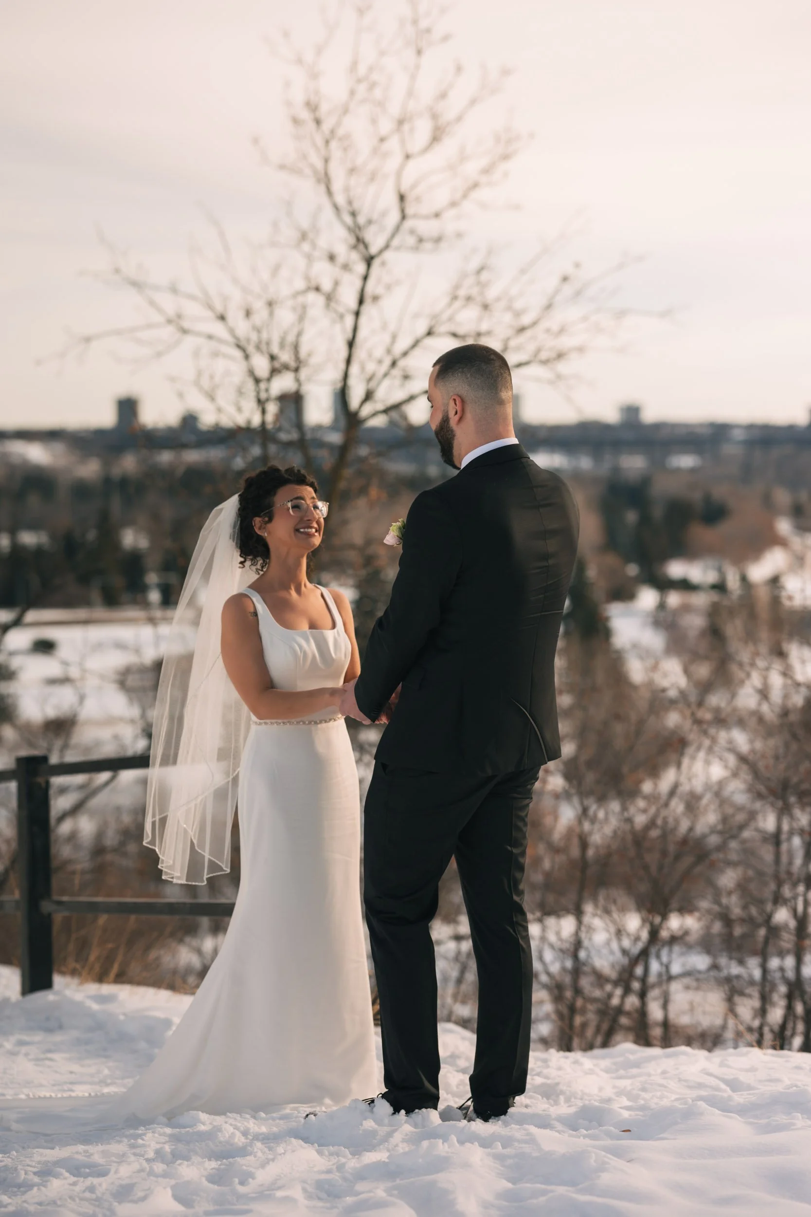 Elopement-Governmenthouse-Edmonton-Downtown 13.jpg
