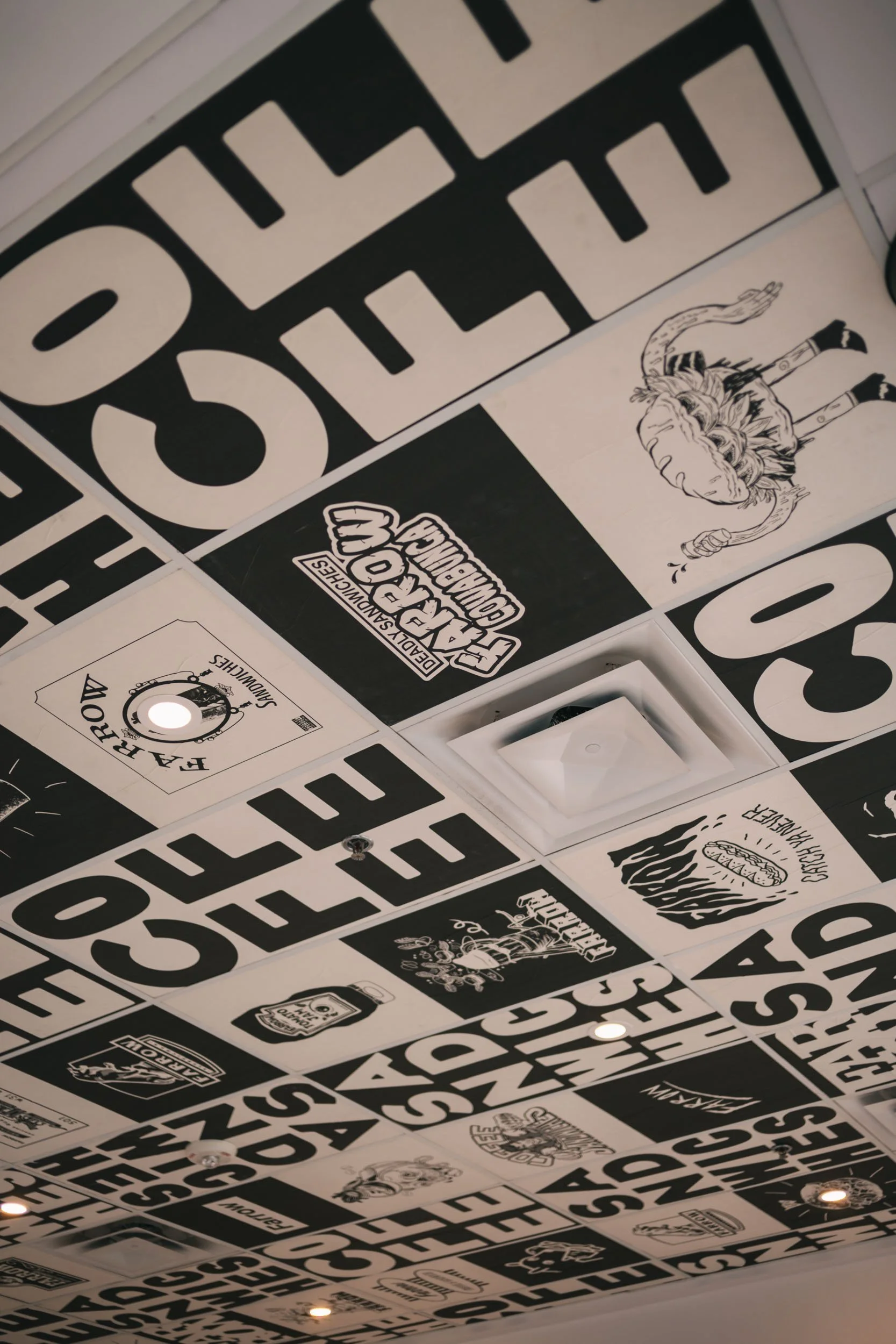 Elopement-Governmenthouse-Edmonton-Downtown 26.jpg