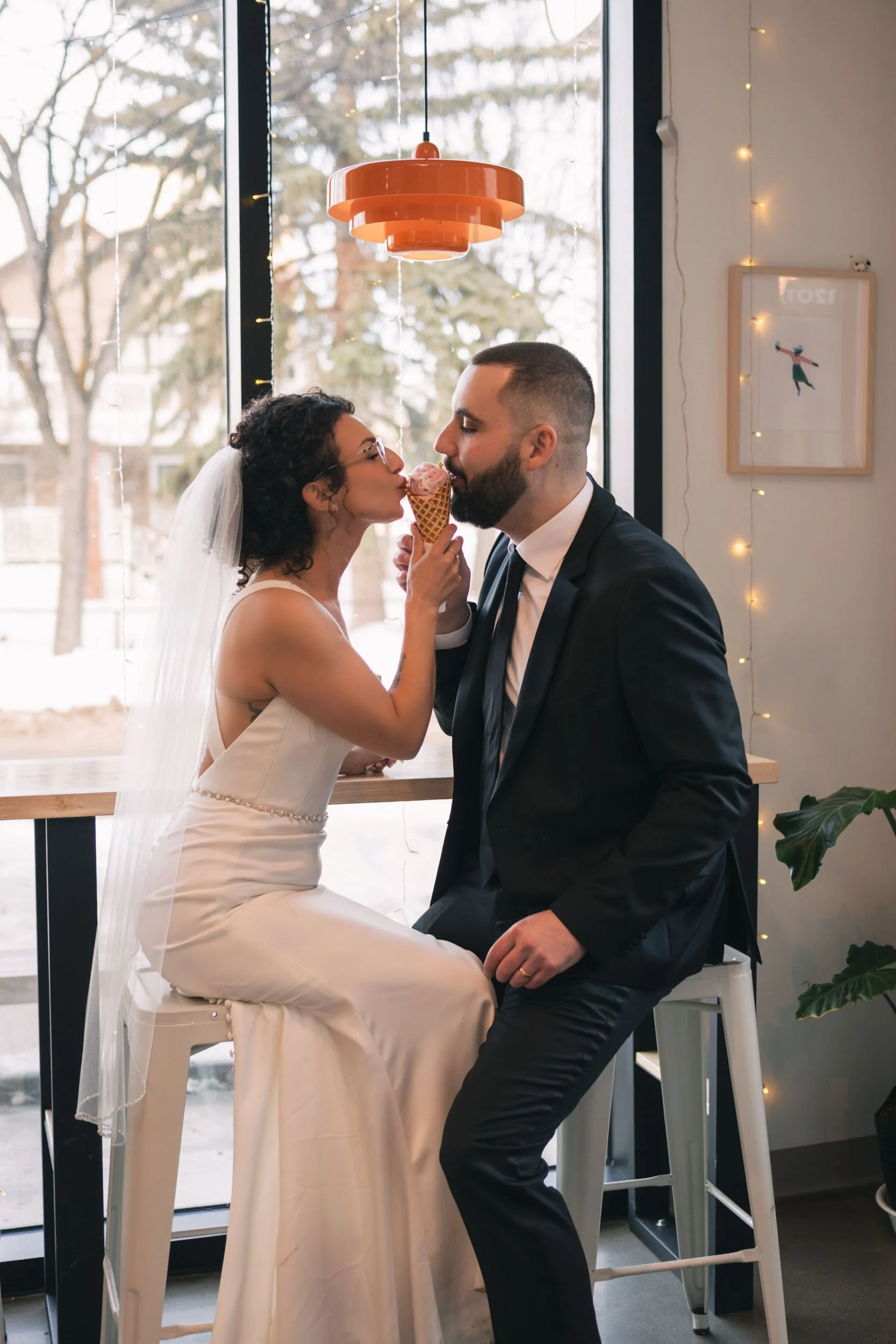 Elopement-Governmenthouse-Edmonton-Downtown 39.jpg