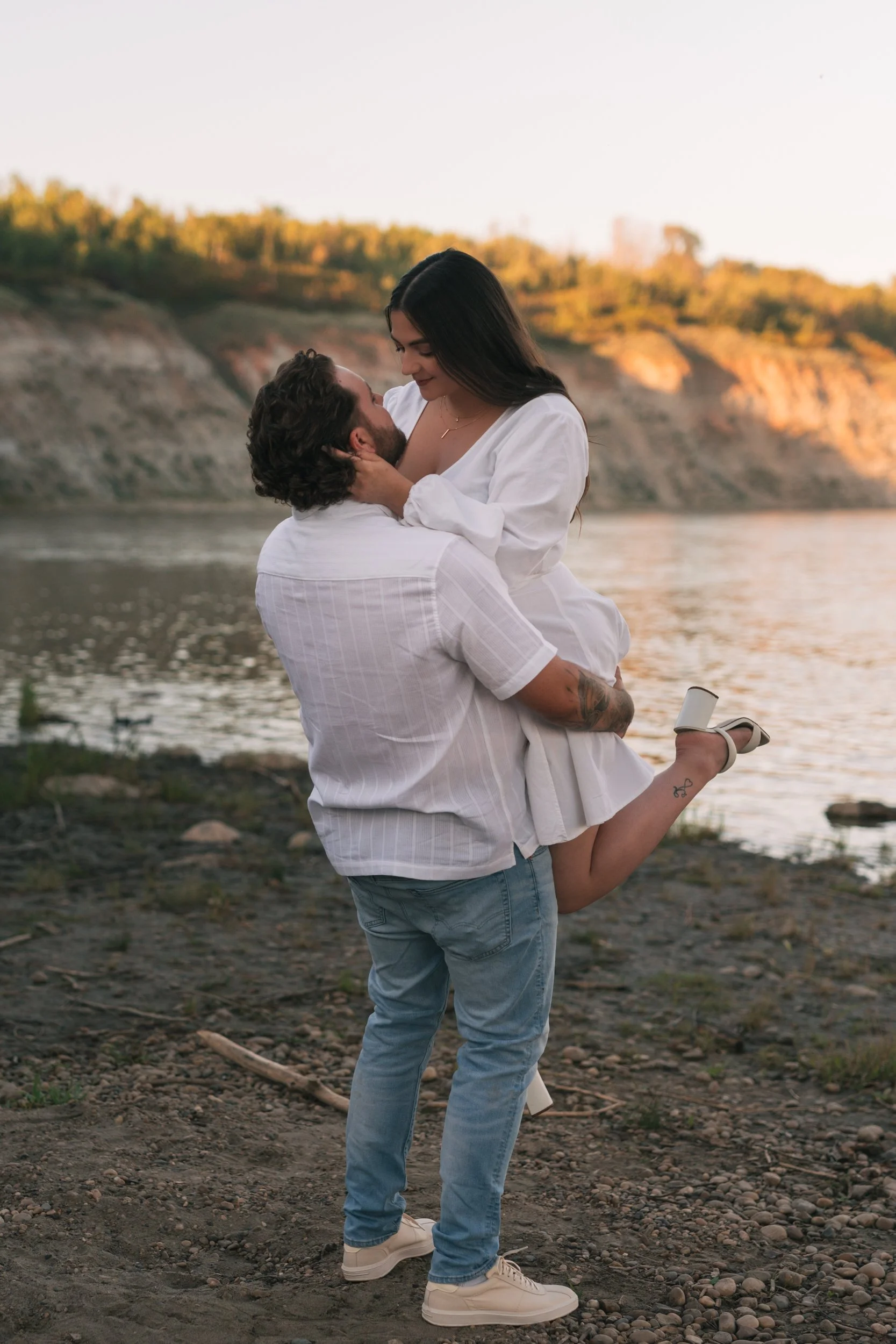 Edmonton-Leduc-Devon Engagement Photographer-Water Photos21.jpg