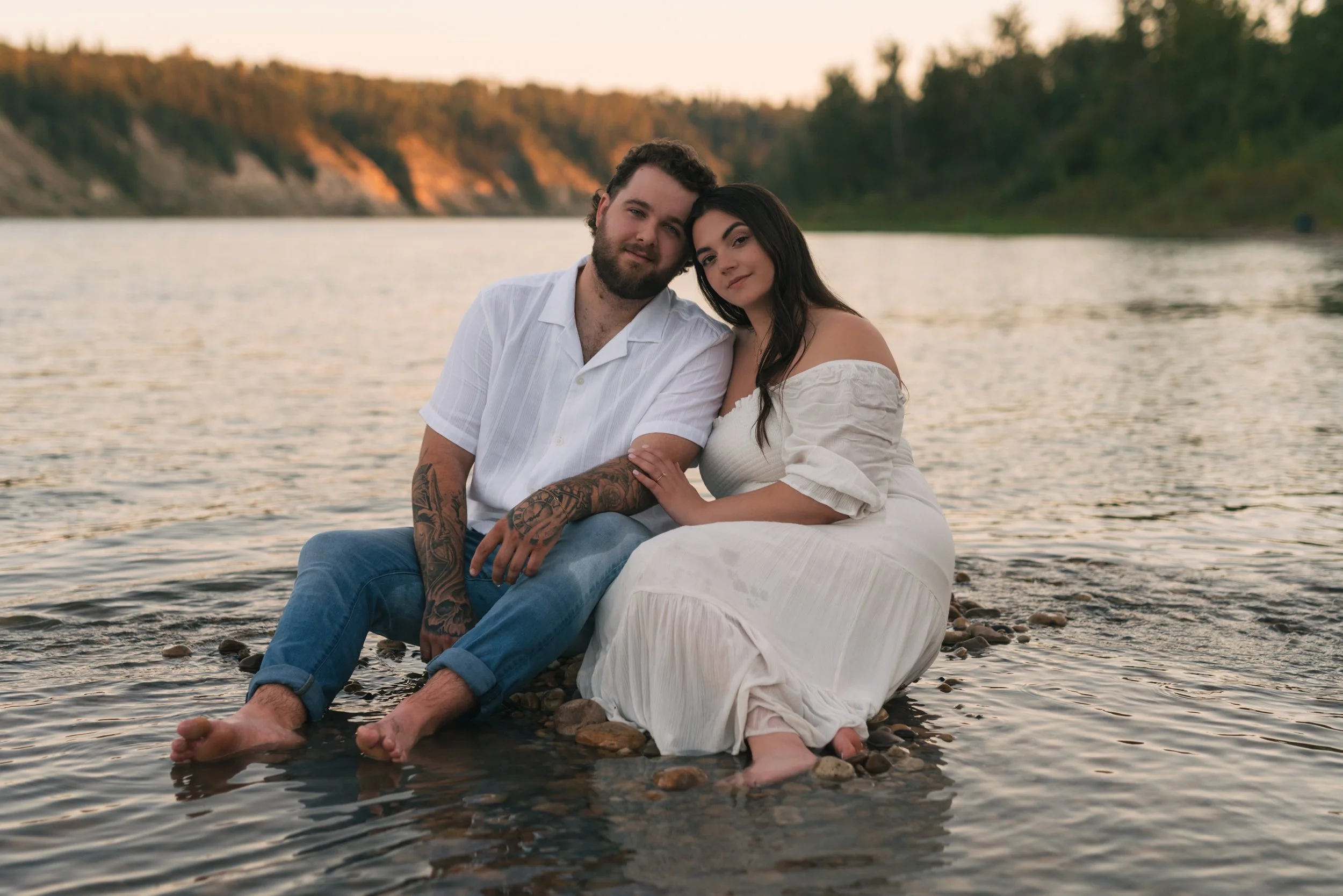Edmonton-Leduc-Devon Engagement Photographer-Water Photos32.jpg