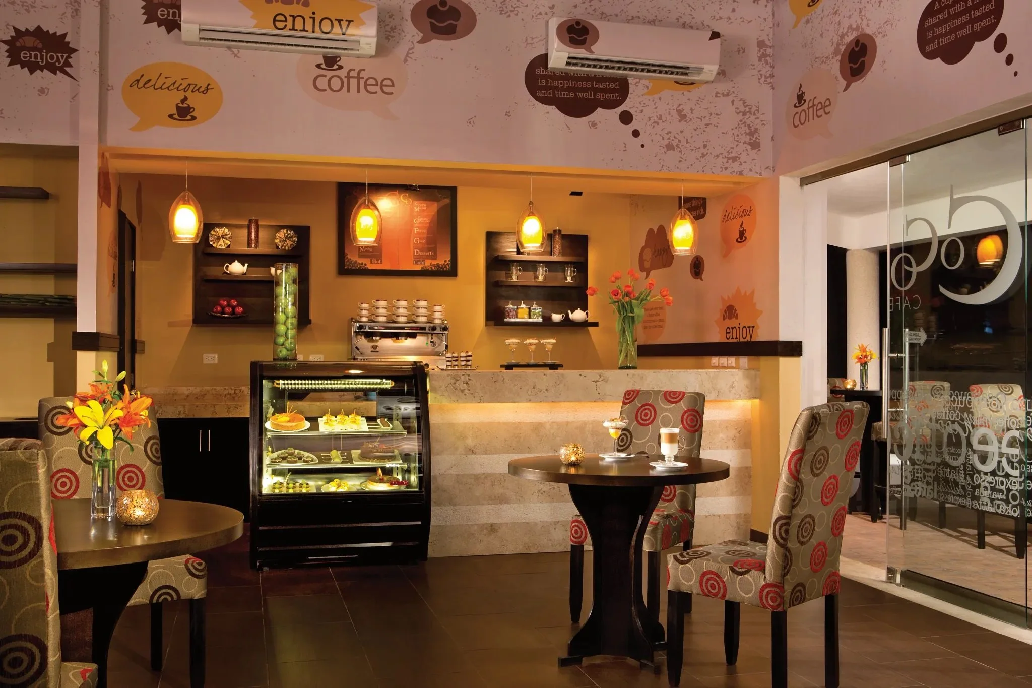 Coco Cafe - coffee, tea, snacks