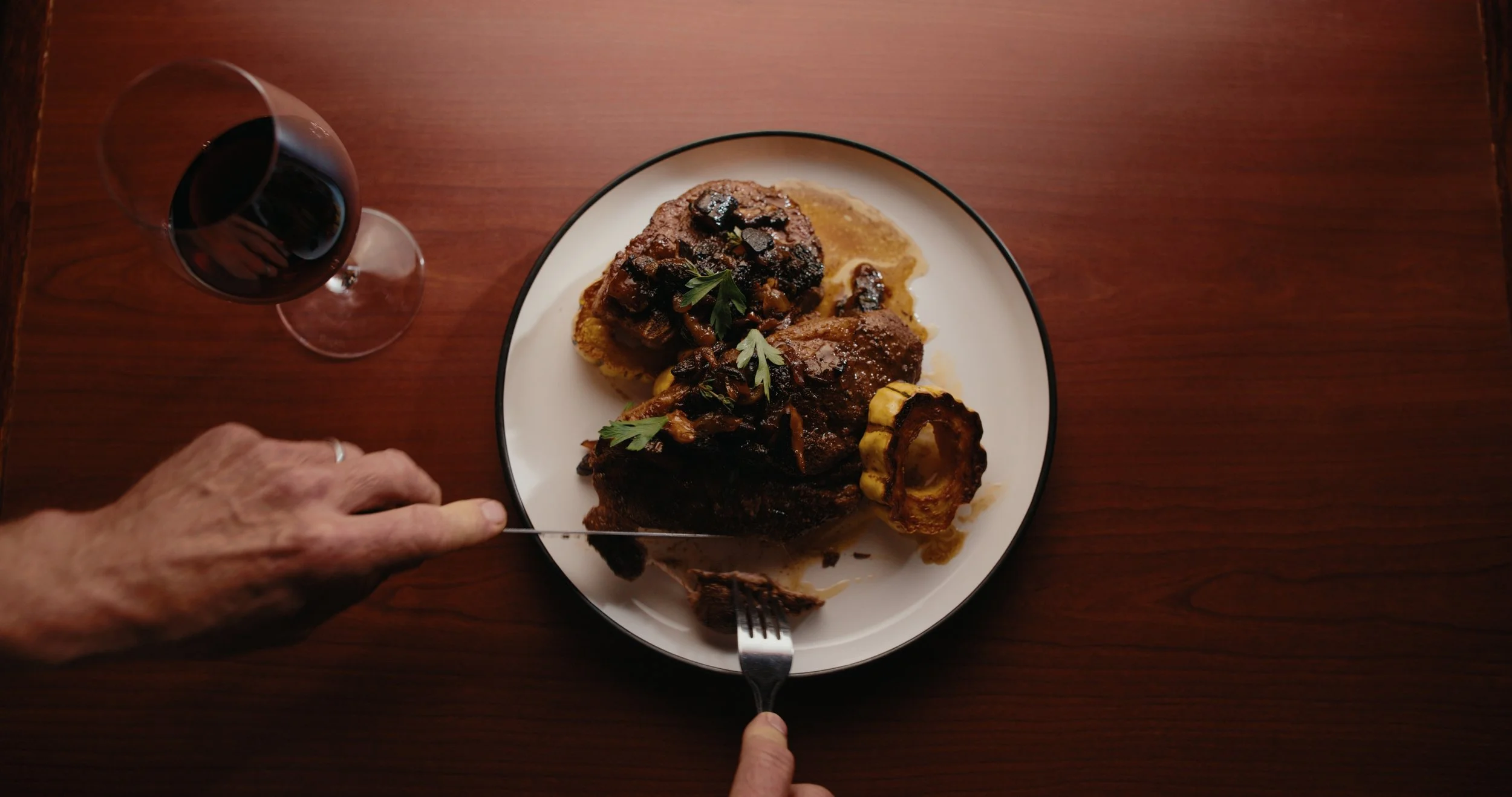 DBC_RTR_EP 6 Still_JPEG_1.159.2.jpg