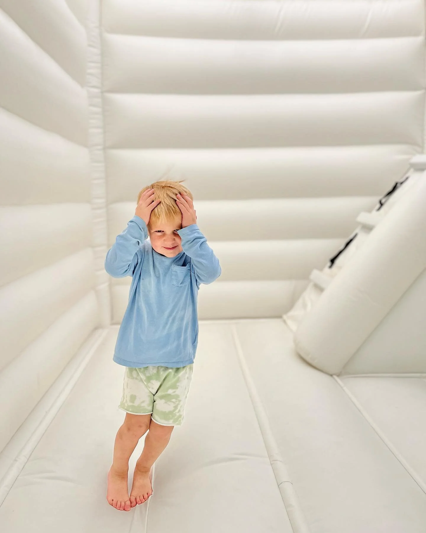 Did you forget to order that Mother&rsquo;s Day present for your wife or mom? No worries! It&rsquo;s not too late to give her the best day! Book a bounce with us on Sunday and create memories that will last a LIFETIME! There&rsquo;s nothing better th
