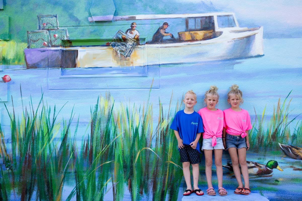 pic-mural-watermen-kids-1200.jpeg