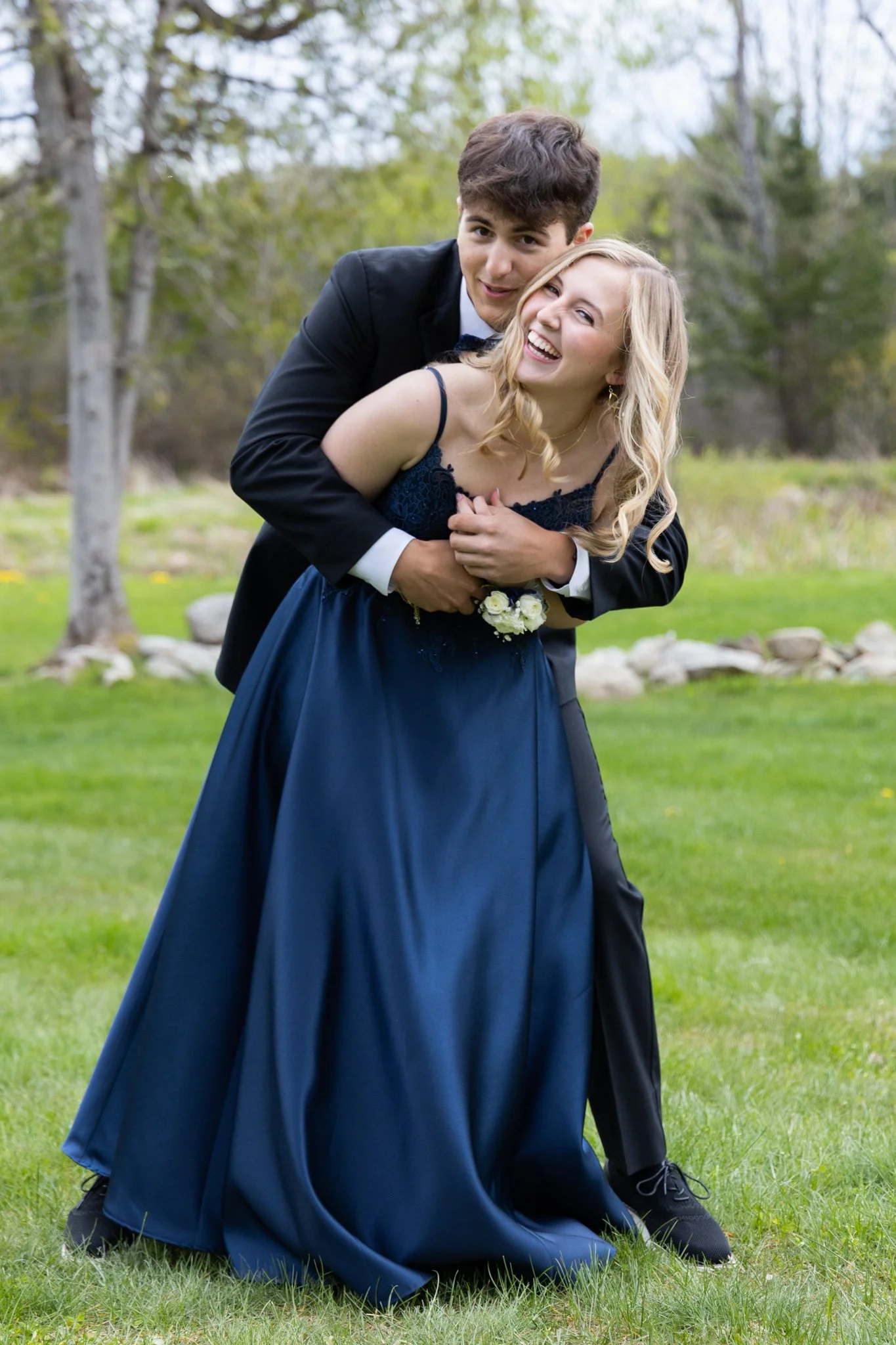 tj and morgan 2024 prom-17.jpg
