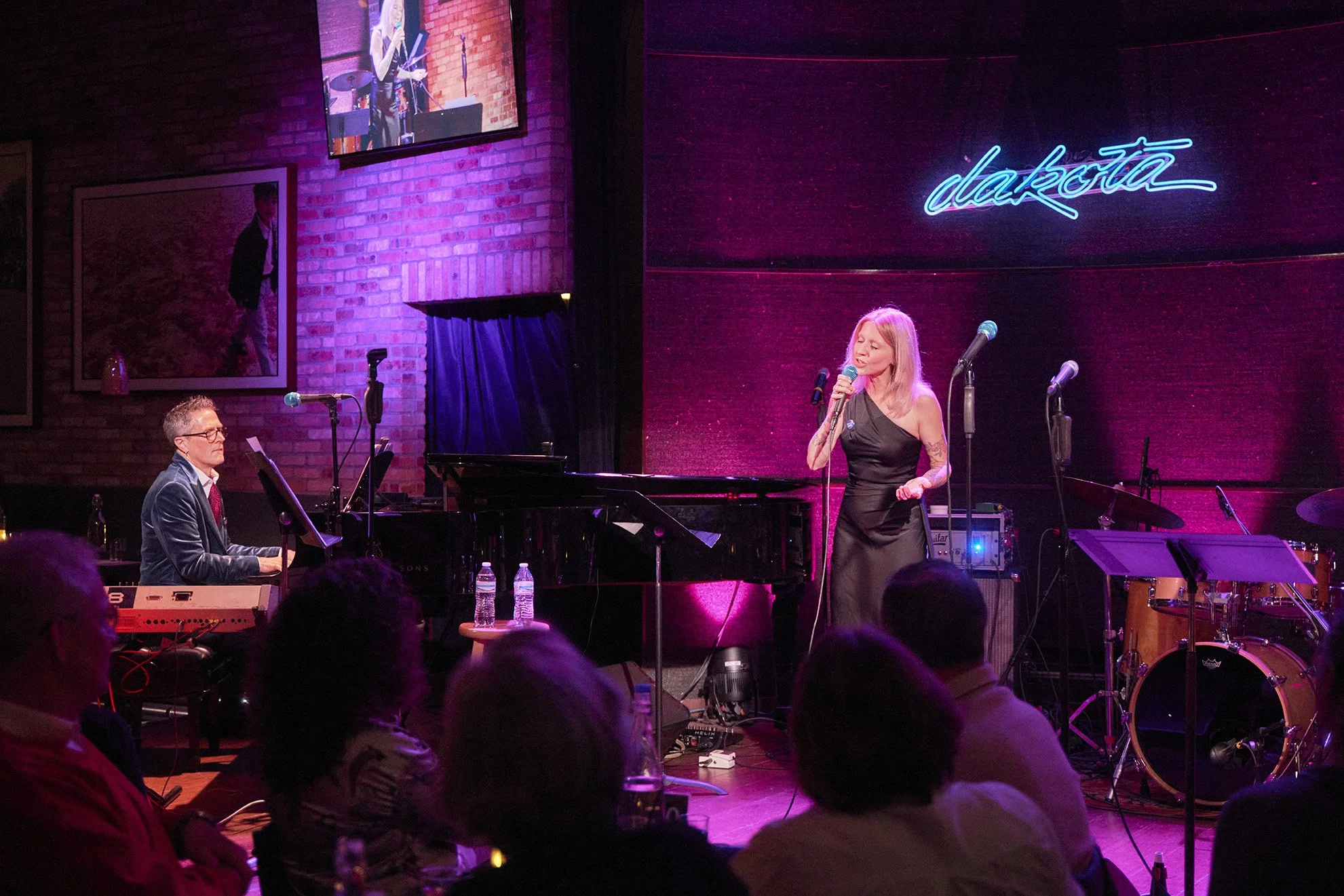 '26 Vday @ The Dakota - SOLDOUT - photos by Tony Nelson