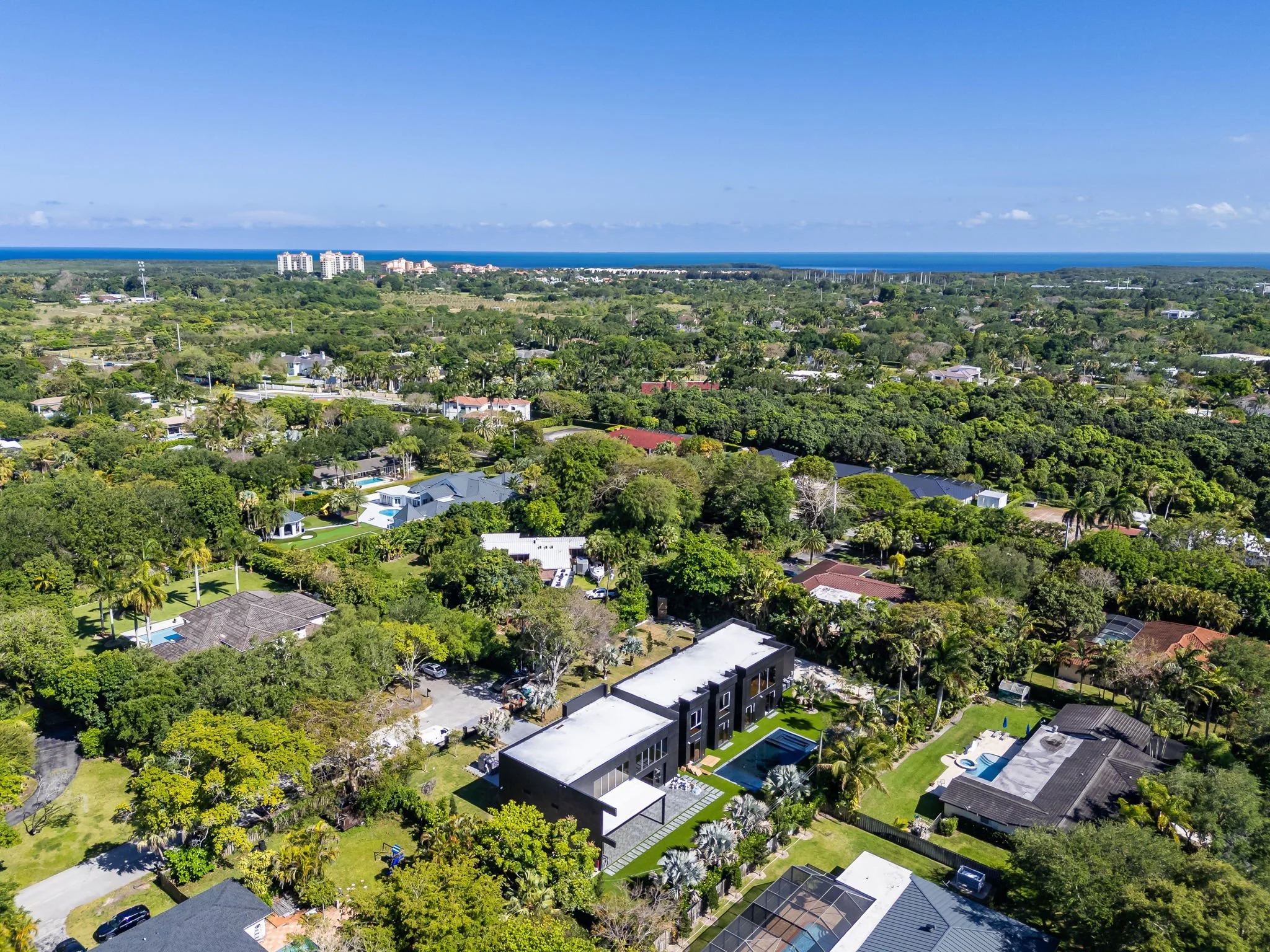 28-web-or-mls-13500SW69Ave-7.jpg