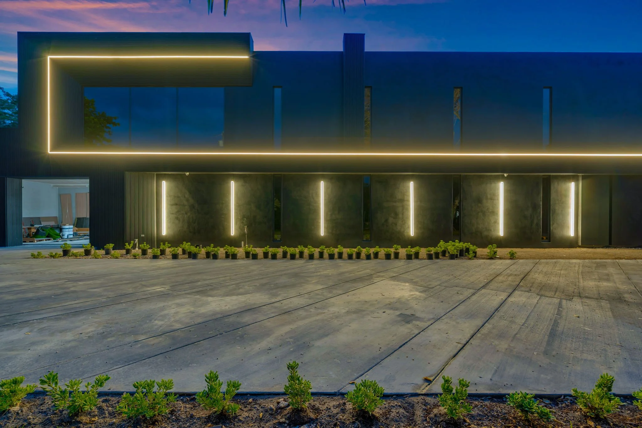 35-web-or-mls-13500SW69th-6.jpg