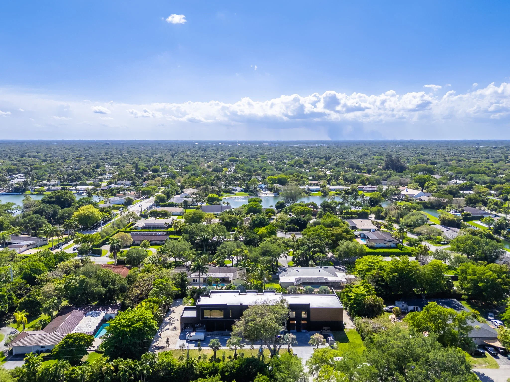 3-web-or-mls-13500SW69Ave-10.jpg
