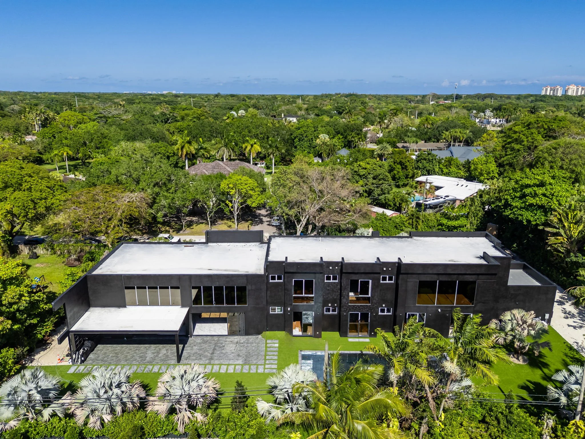 20-web-or-mls-13500SW69Ave-13.jpg