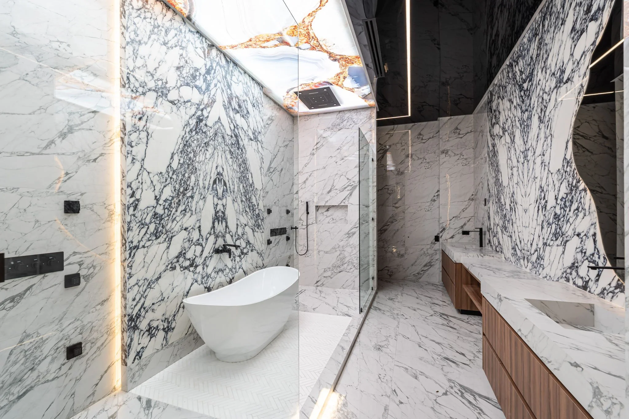 16-web-or-mls-13500SW69Ave-24.jpg