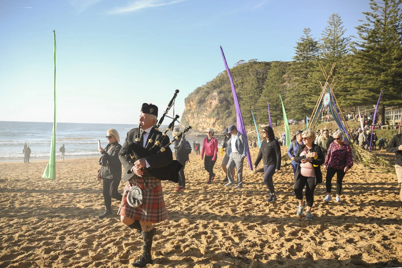 Bagpipe Procession - Walk commences