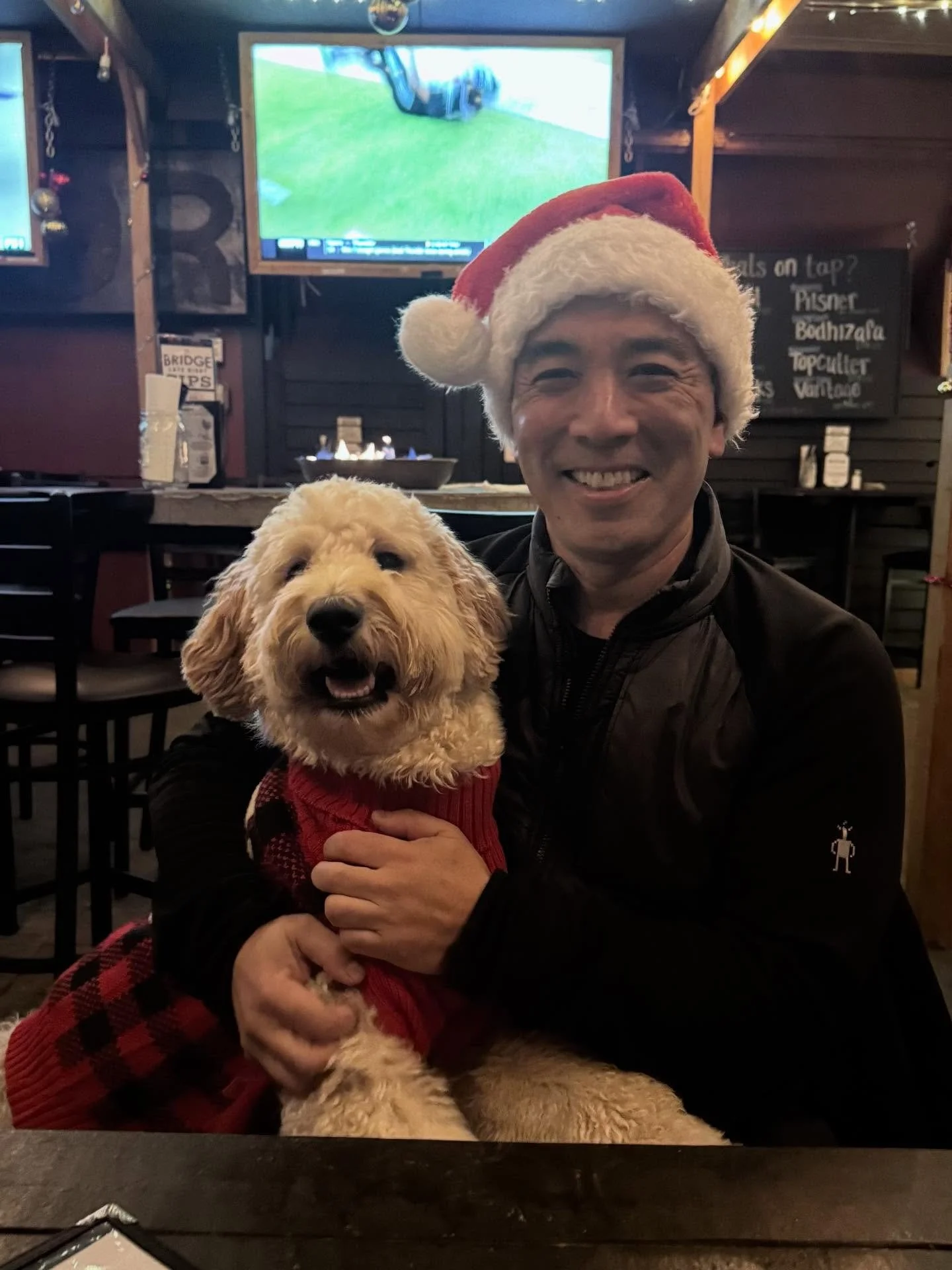 Daisy and I wish you all a Happy Holidays and Merry Xmas! All the best in 2026!