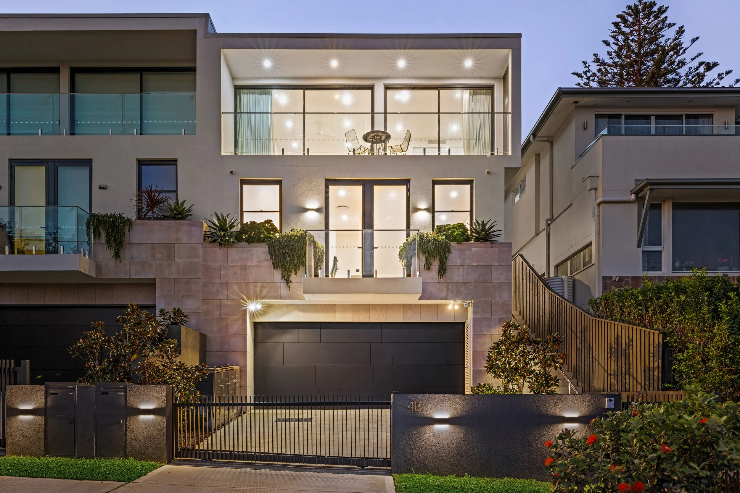 Dusk_4B MacDonald St, Vaucluse_5.jpg