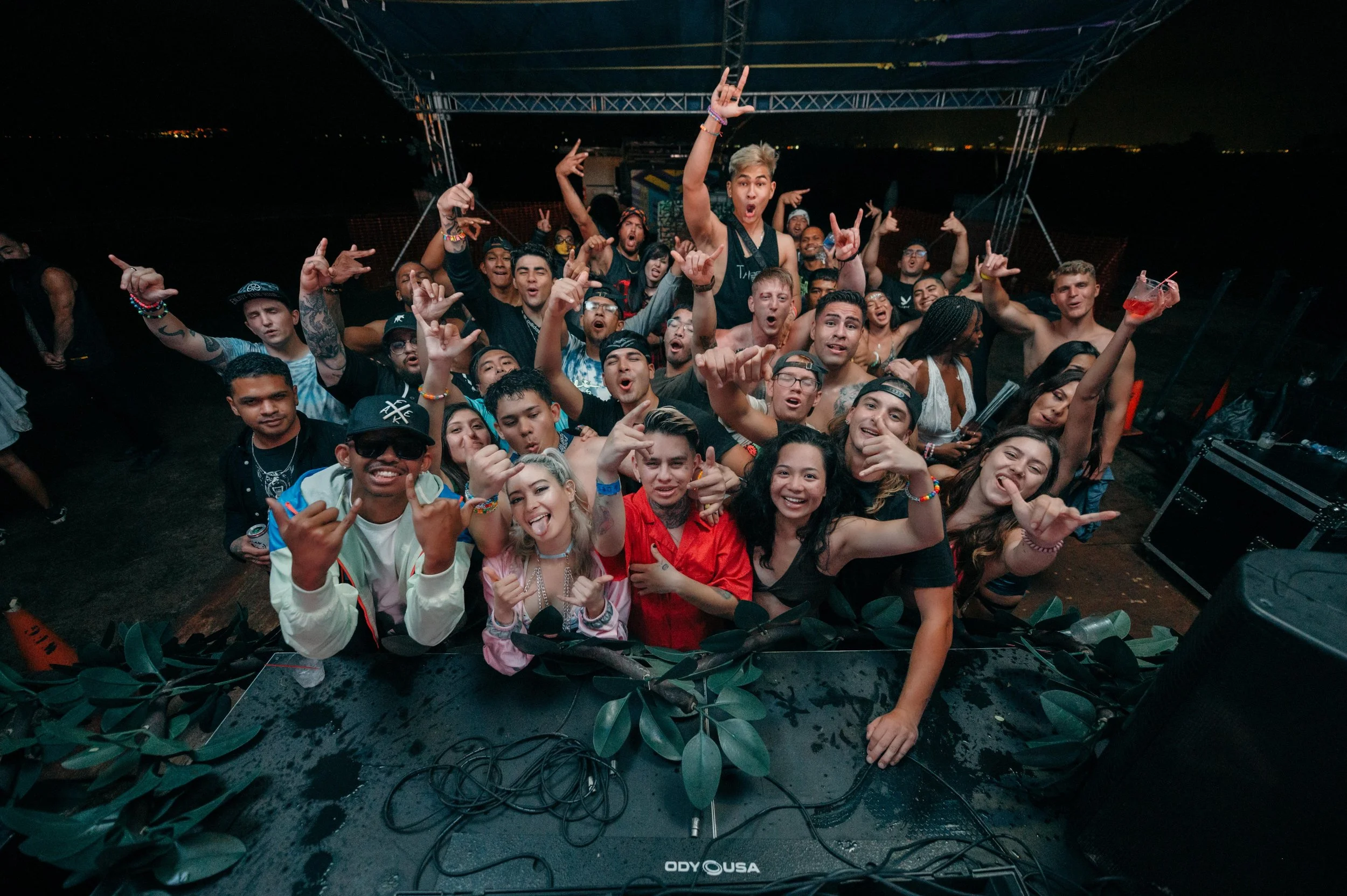 2021 Dubz NY Fam Pic-1.jpg