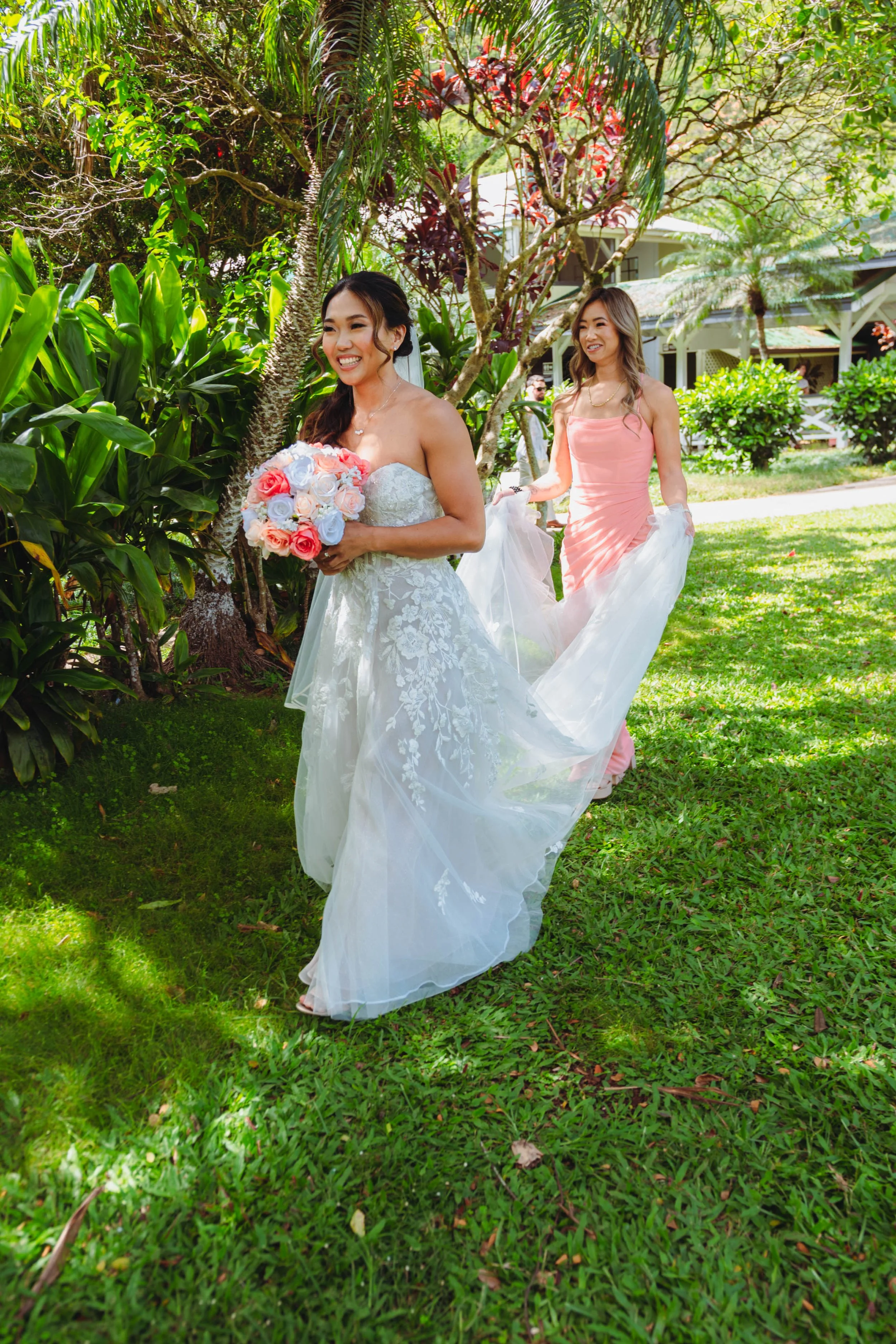 Mia & Kawenas Wedding-44.jpg